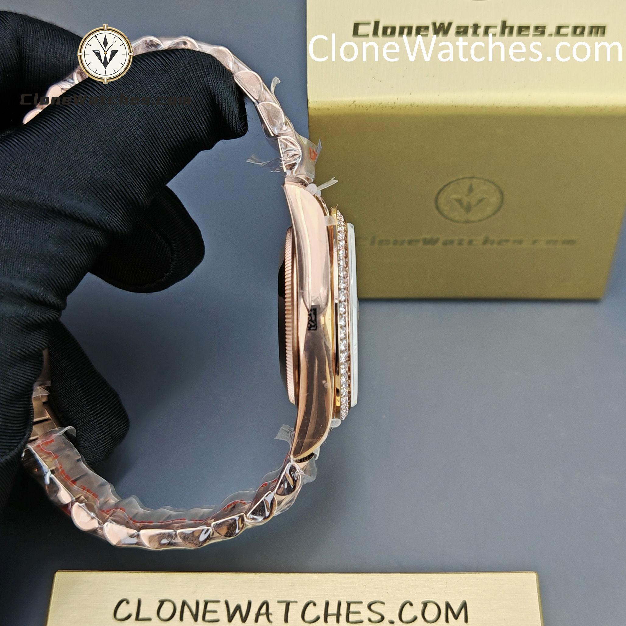 Rolex Super Clone Watches 1:1 Day Date 18K Rose Gold Roman Dial 36mm m128345rbr-0070 3255 Movement