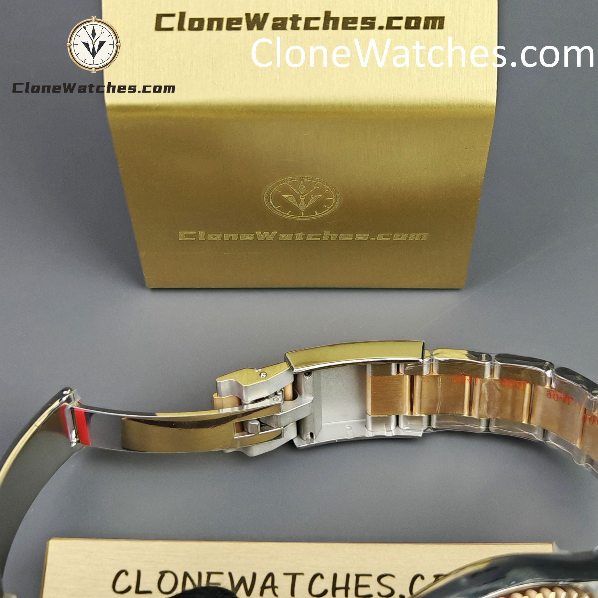 Rolex Super Clone Watches 1:1 Yacht Master Brown Dial Rose Gold M126621-0001 3235 Movement