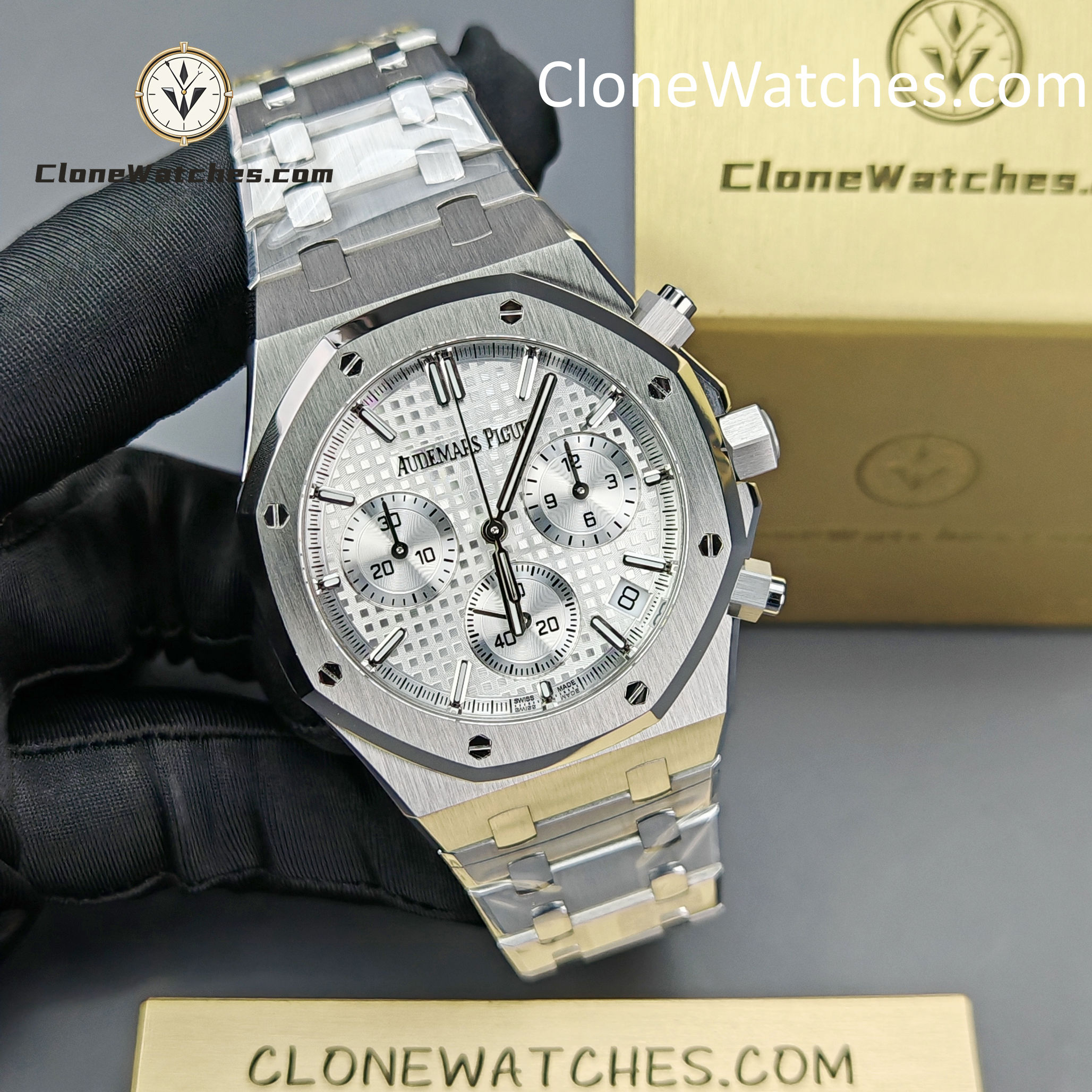 Audemars Piguet Super Clone Watches 1:1 Royal Oak White Dial 26240 Selfwinding Chronograph