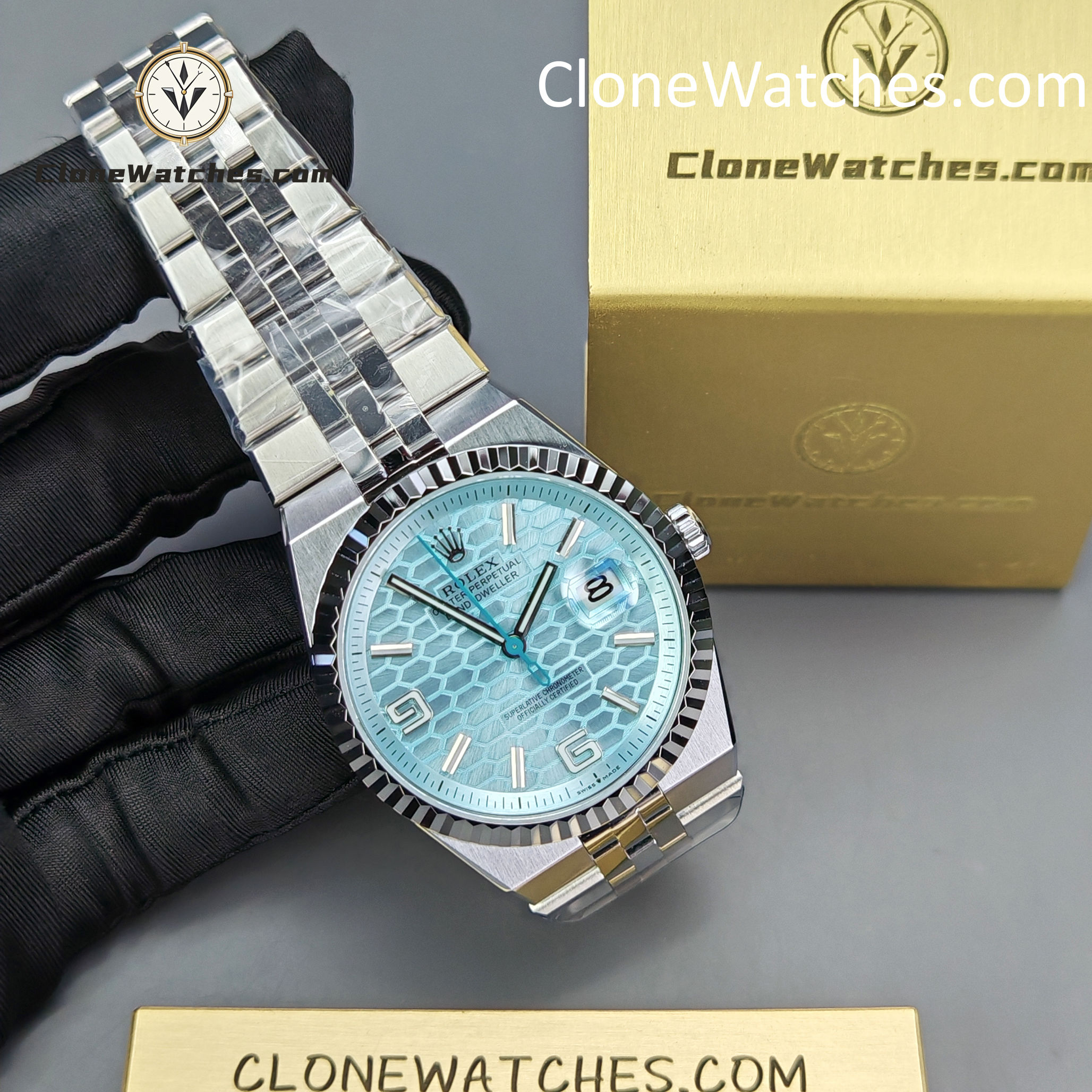 Rolex Super Clone Watches 1:1 Land-Dweller M127336-0001 Blue Dial 7135 Movement 40mm