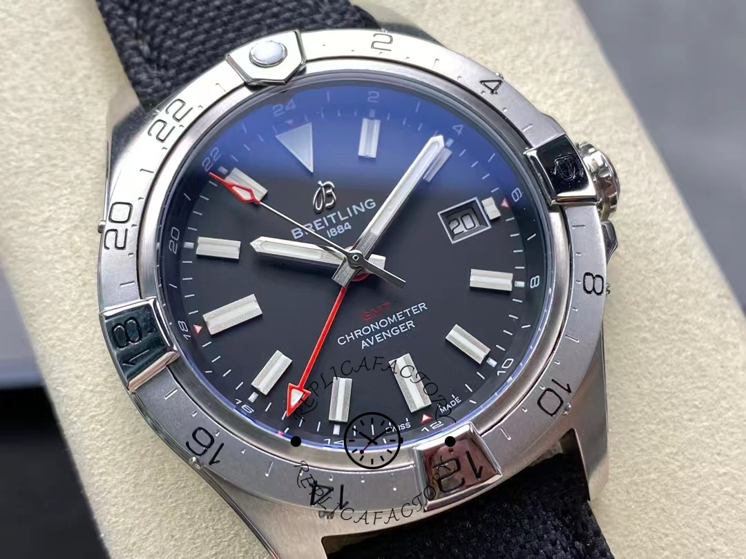 Breitling Avenger GMT 44MM Red Pointer A32320101B1X1 Replica