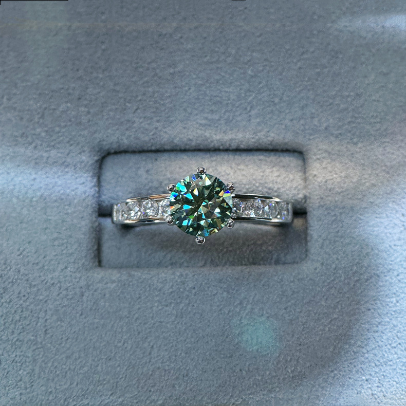 Moissanite Diamond Ring