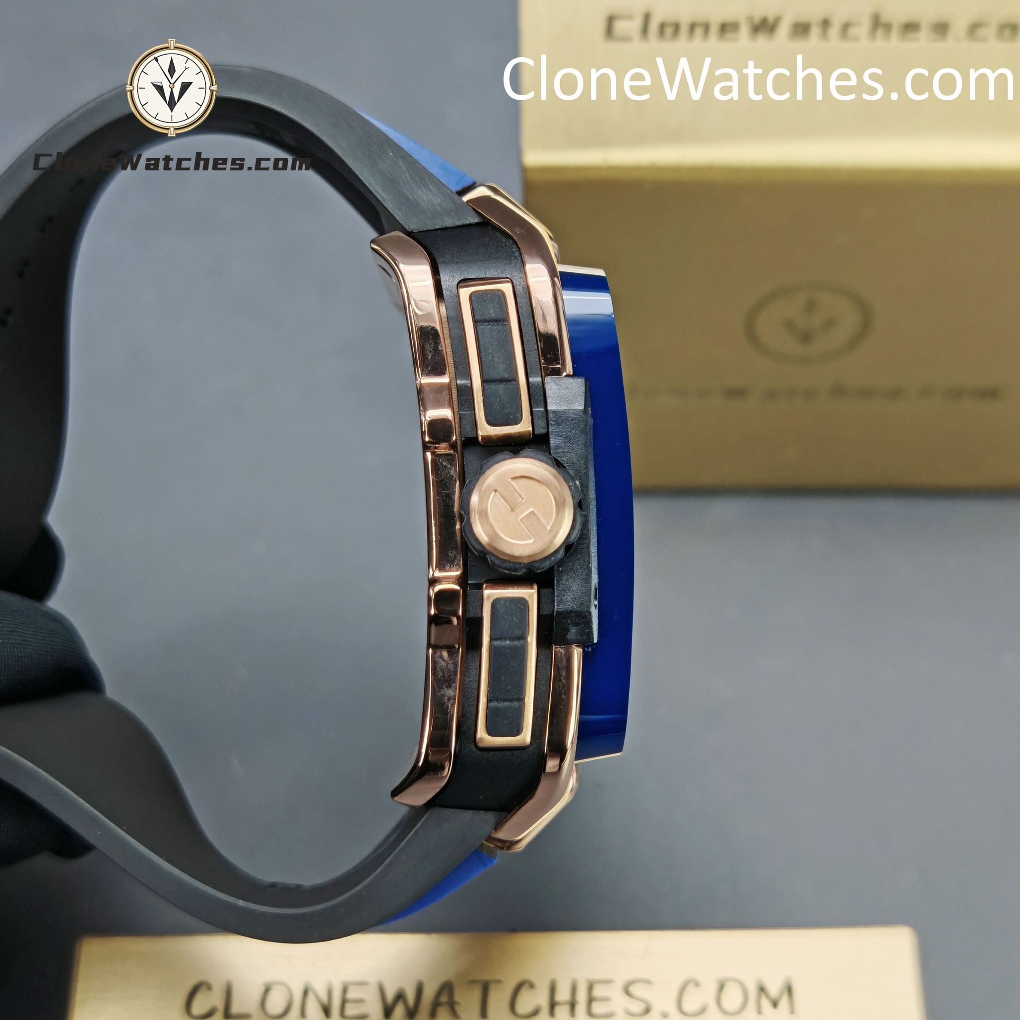Hublot Super Clone Watches 1:1 Square Bang Unico King Gold Blue Ceramic 42MM 821.OL.5180.RX