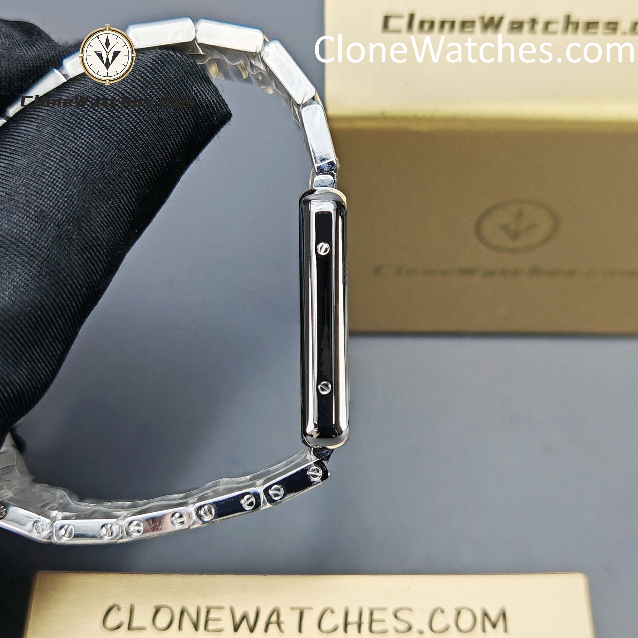 Cartier Super Clone Watches 1:1 Tank Solo Small Model quartz movement 31 x 24.4MM WGTA0342