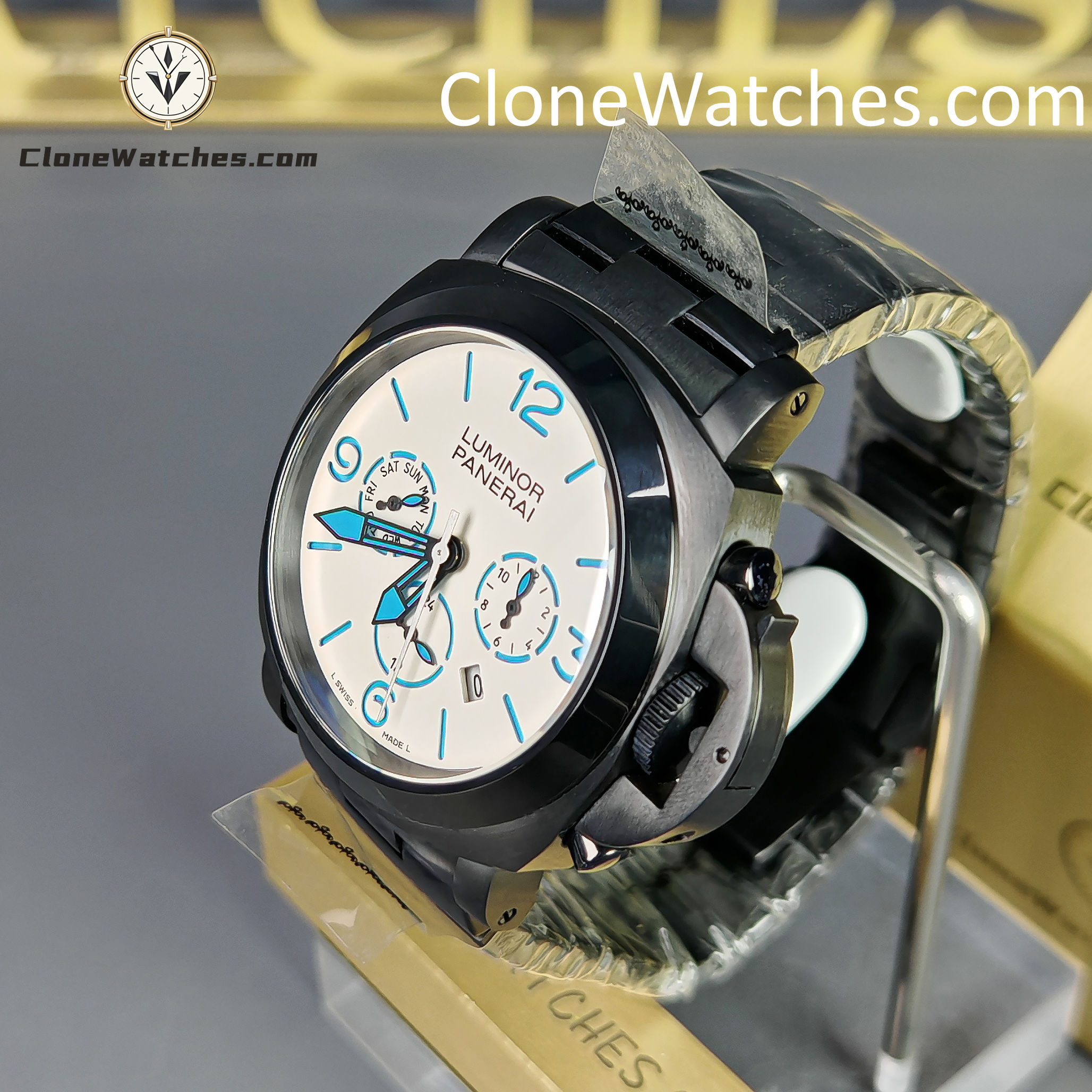 Panerai Super Clone Watches 1:1 White Dial Black Bracelet 44mm