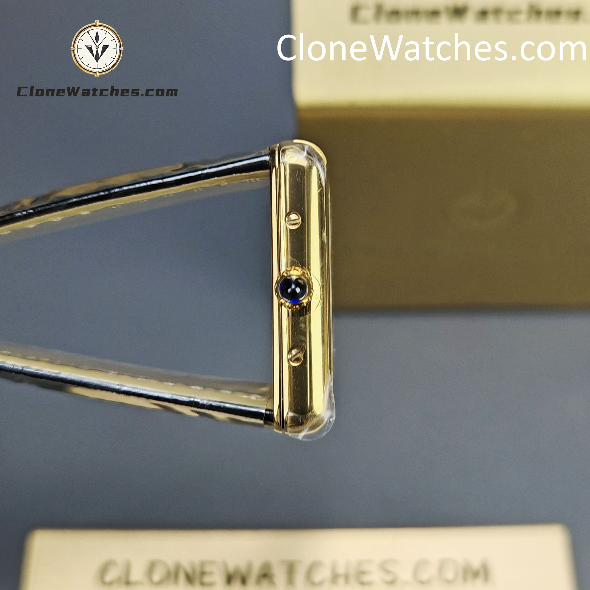 Cartier Super Clone Watches 1:1 Tank Louis Small model quartz movement 29.5 x 22MM WGTA0342