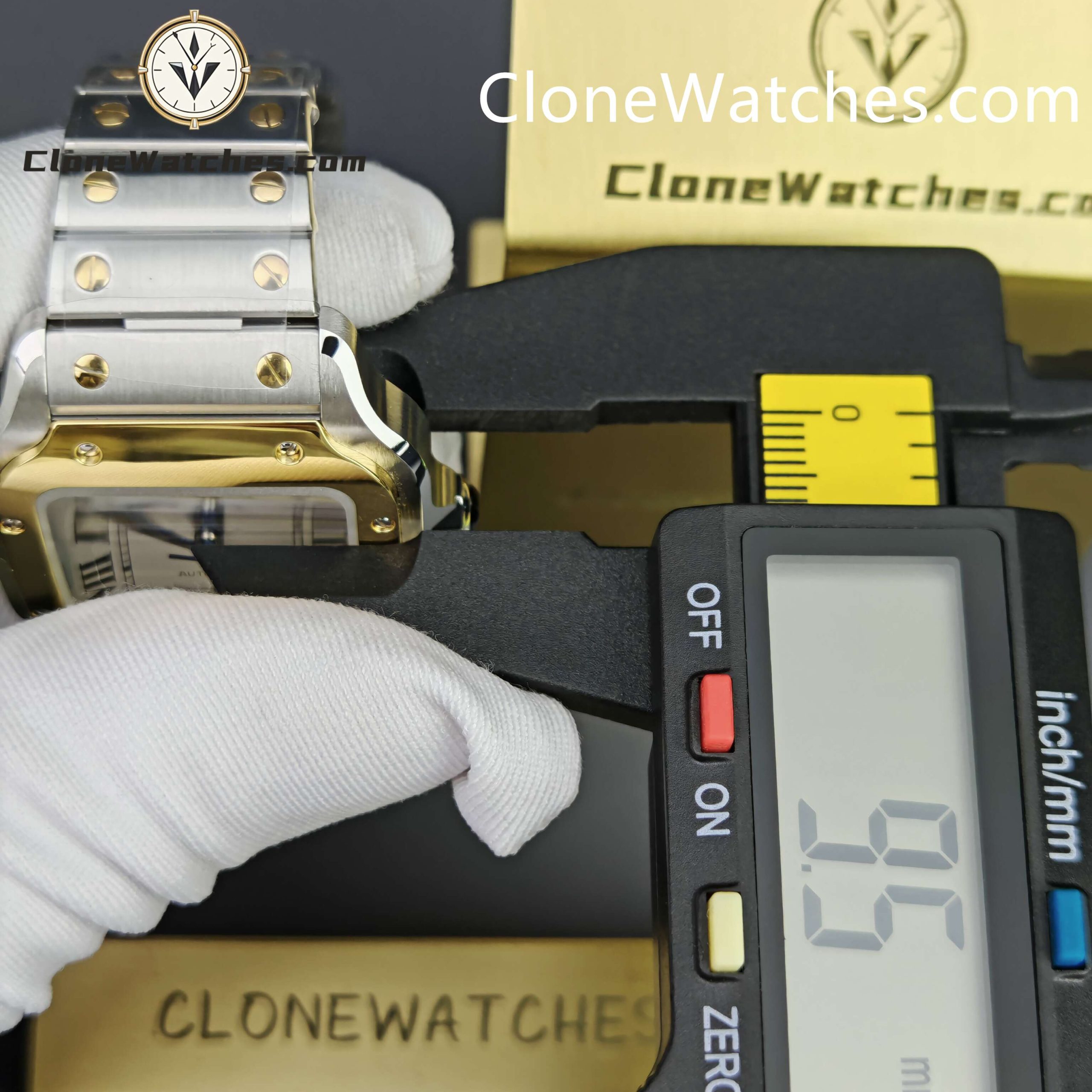 Cartier Super Clone Watches 1:1 Santos Series White Dial 18K gold plated 35.1MM W2SA0016