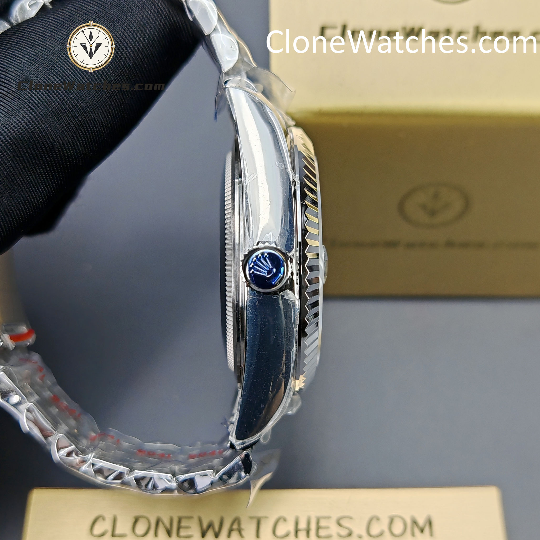 Rolex Super Clone Watches 1:1 Sky Dweller Green Dial Jubilee m336934-0002 9002 Movement