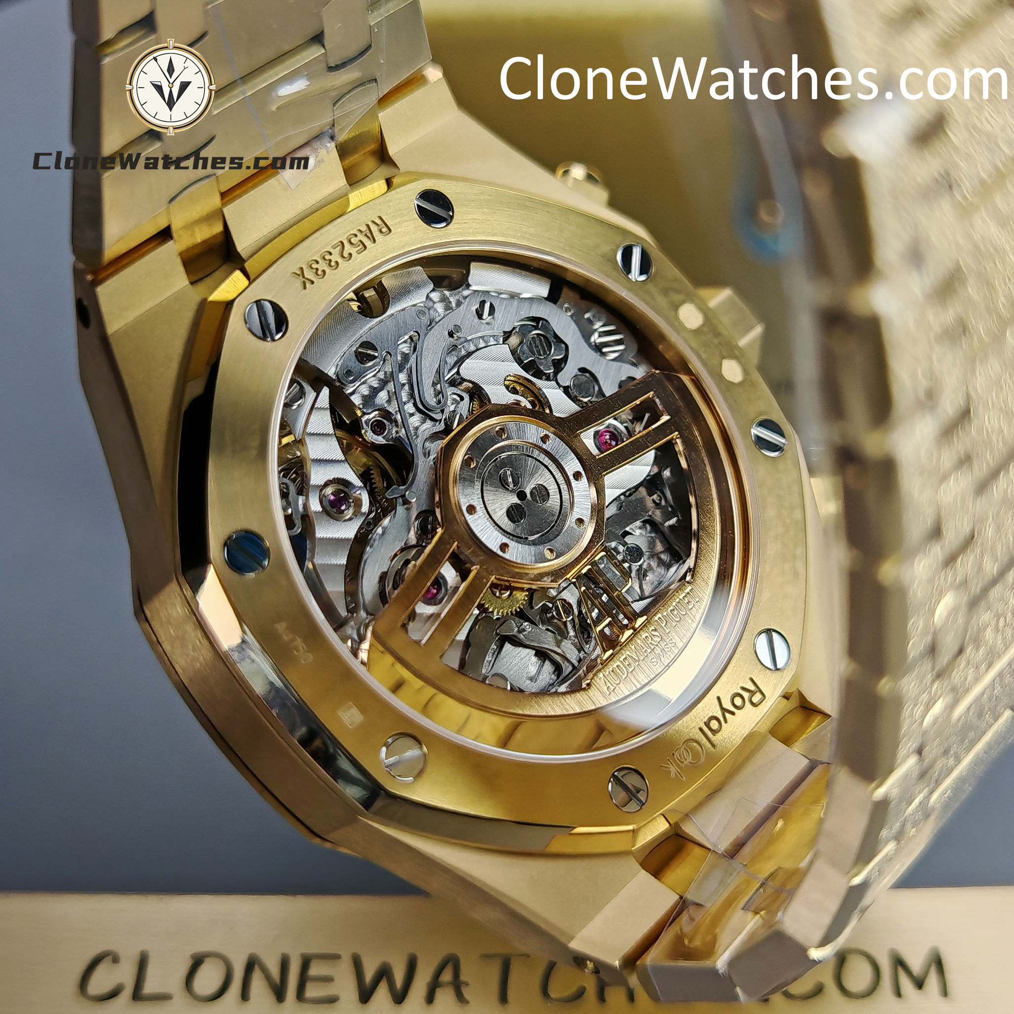 Audemars Piguet Super Clone Watches 1:1 Royal Oak Gold Dial 26240BA Selfwinding Chronograph