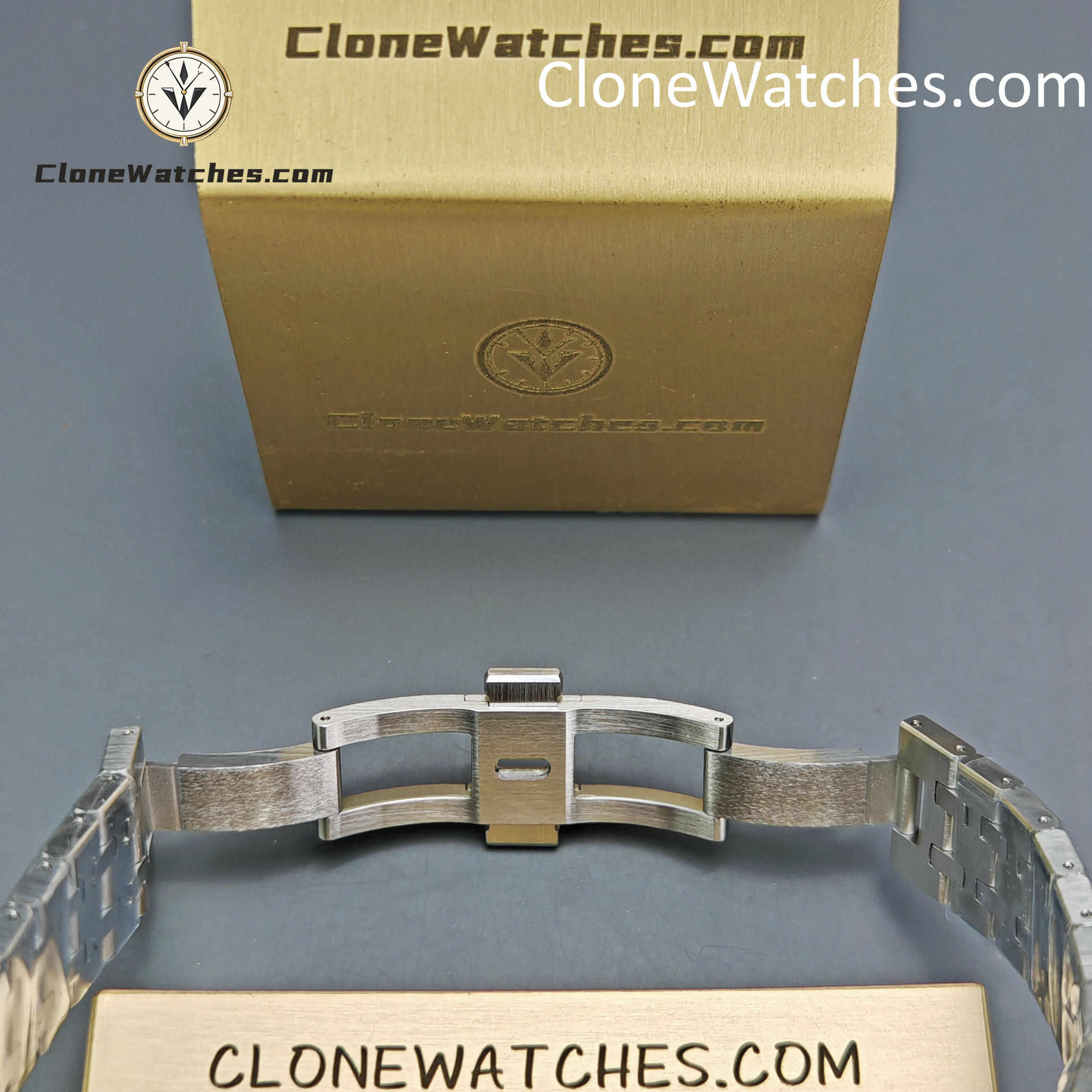 Audemars Piguet Super Clone Watches 1:1 Royal Oak 15451ST Blue Dial 37MM