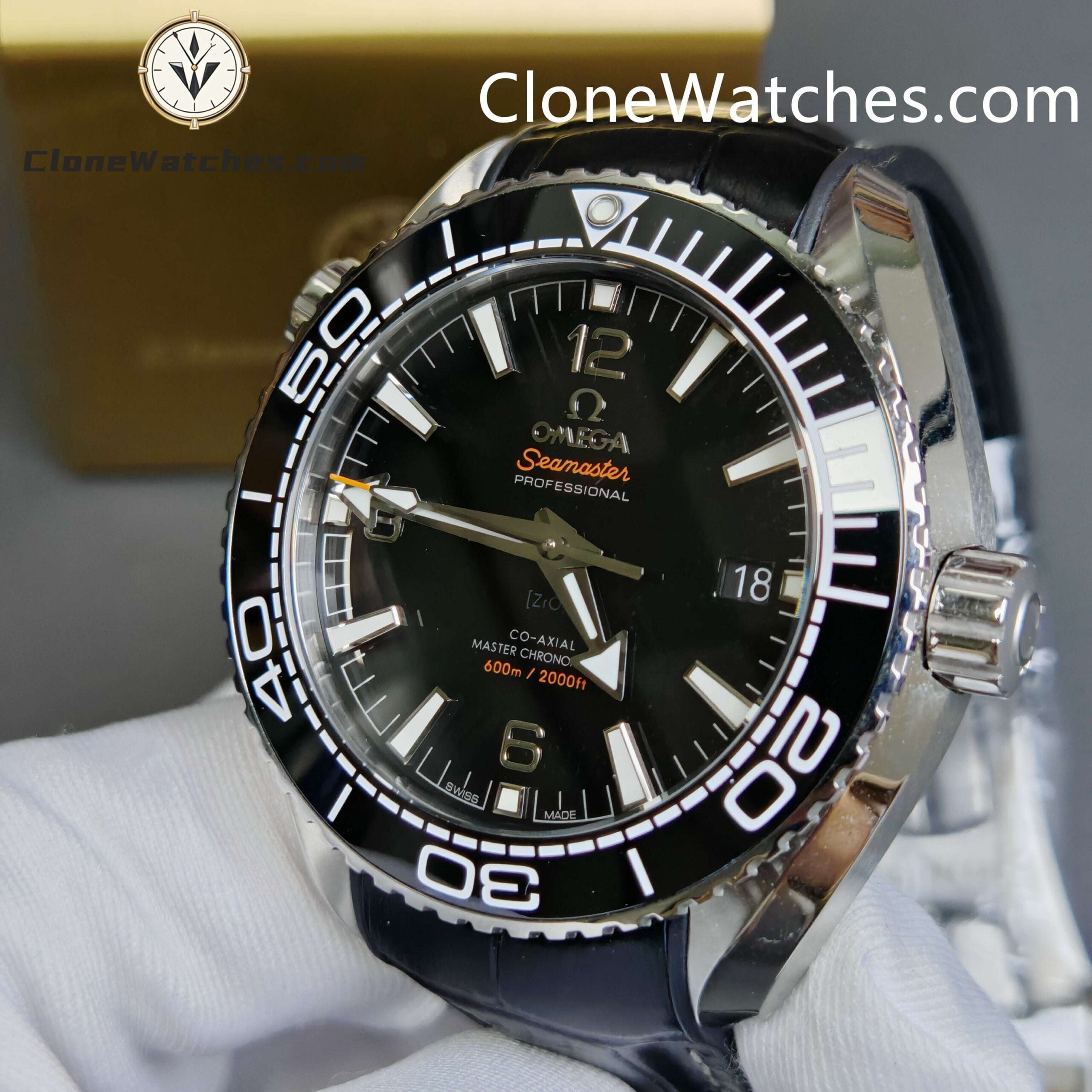 OMEGA Super Clone Watches 1:1 Seamaster Planet Ocean 600m 215.33.44.21.01.001 43.5mm
