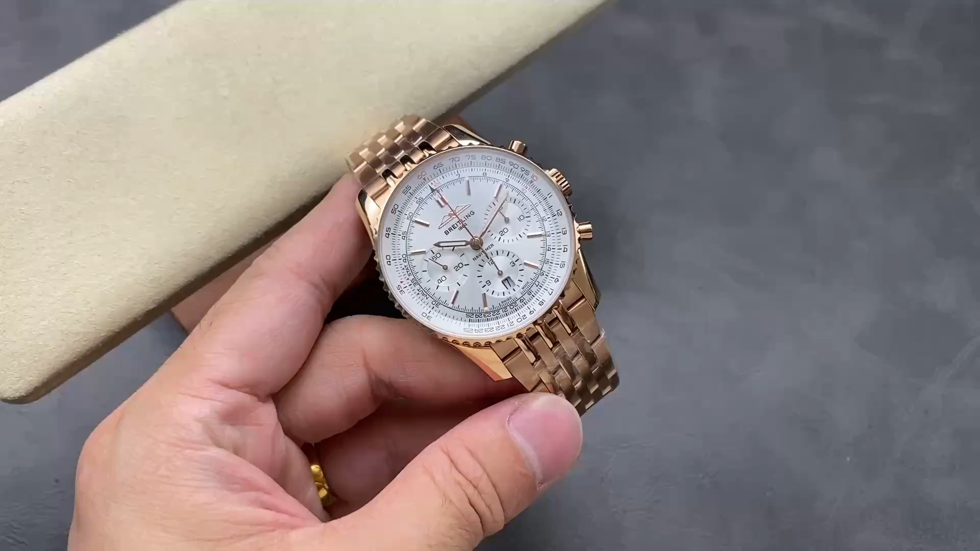 Breitling Navitimer B01 Chronograph RB0139211G1R1 41mm Replica