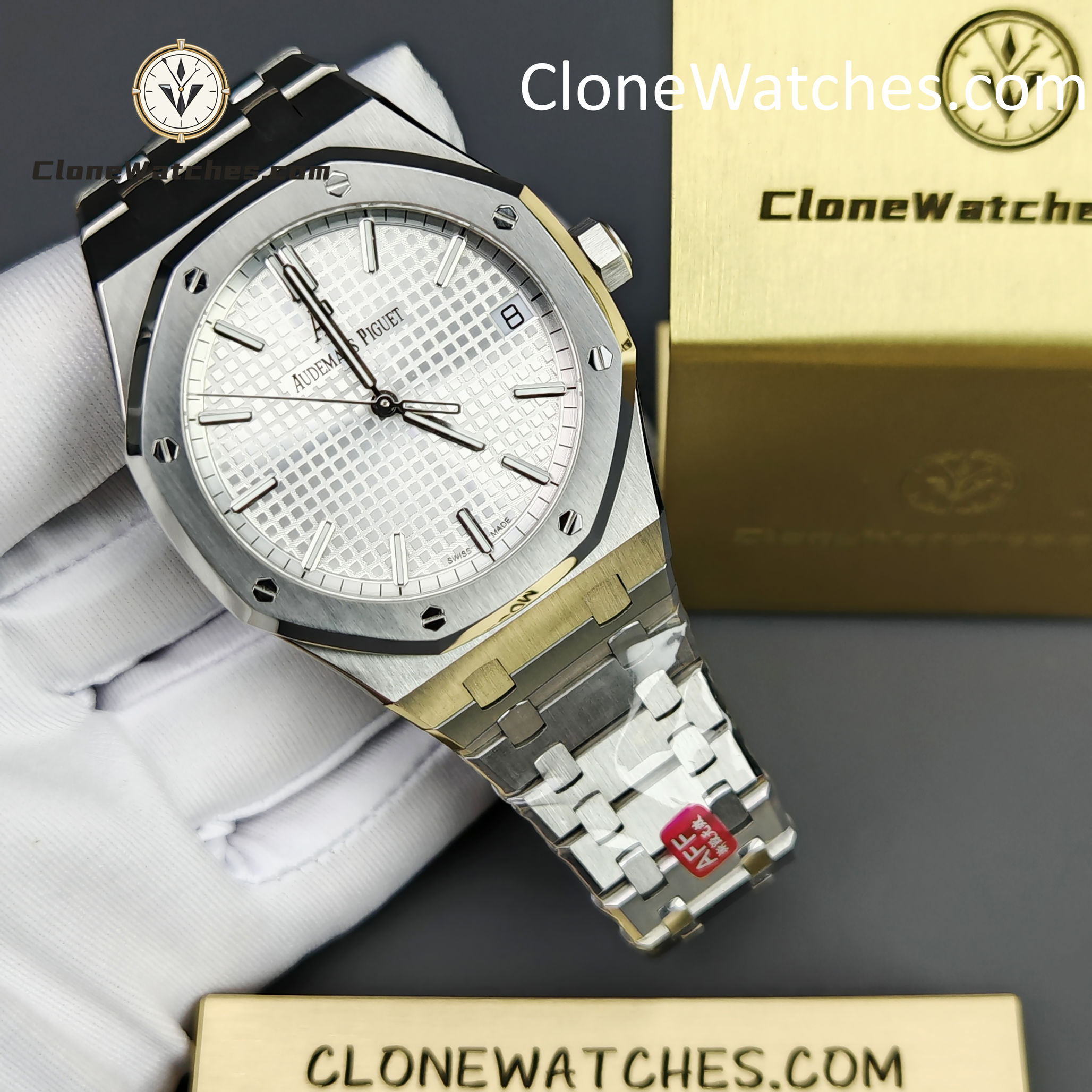 Audemars Piguet Super Clone Watches 1:1 Royal Oak 15500 White Dial