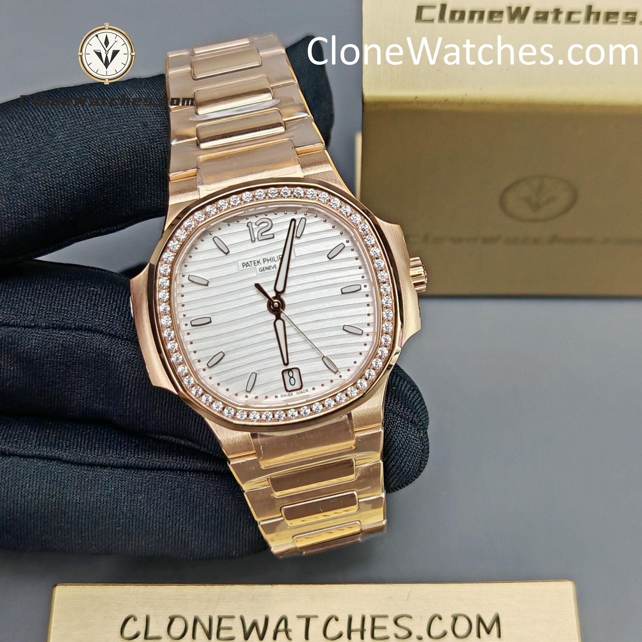 Patek Philippe Super Clone Watches 1:1 Nautilus Rose Gold White Dial 7118/1200R-001 35.2 mm