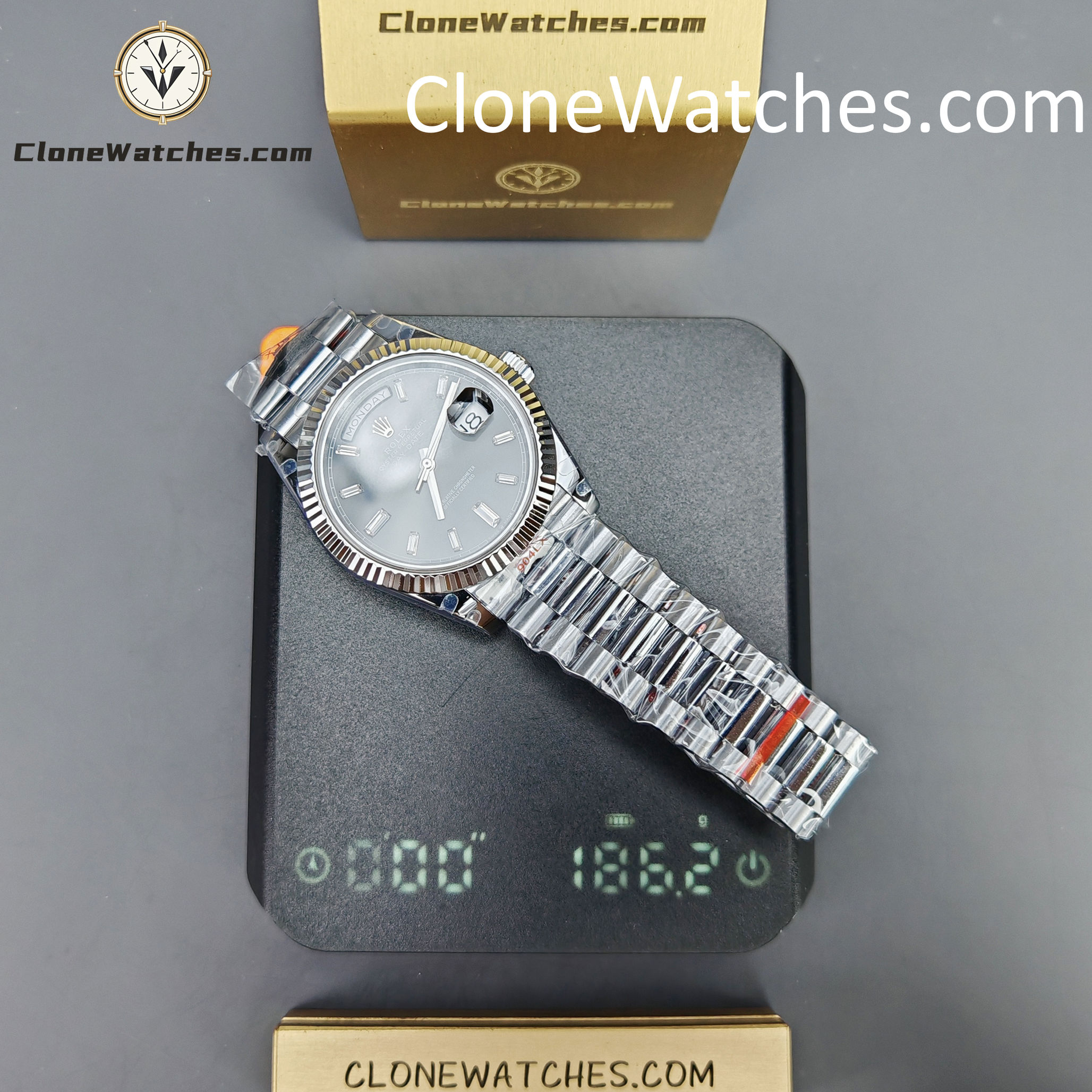 Rolex Super Clone Watches 1:1 Day Date Black Diamond Dial 40mm m228236-0004 3255 Movement