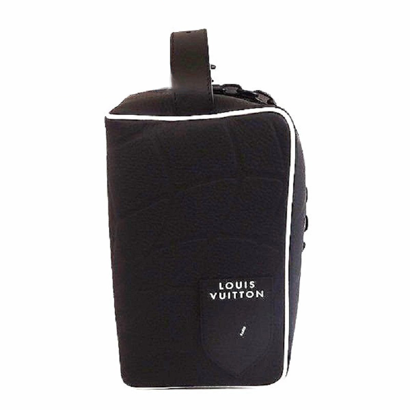 Louis Vuitton M81849 DOPP KIT