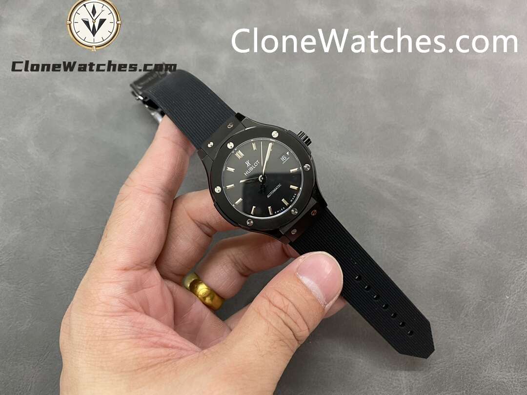 Hublot Super Clone Watches 1:1 Classic Fusion Black Magic 38MM 565.CM.1470.RX