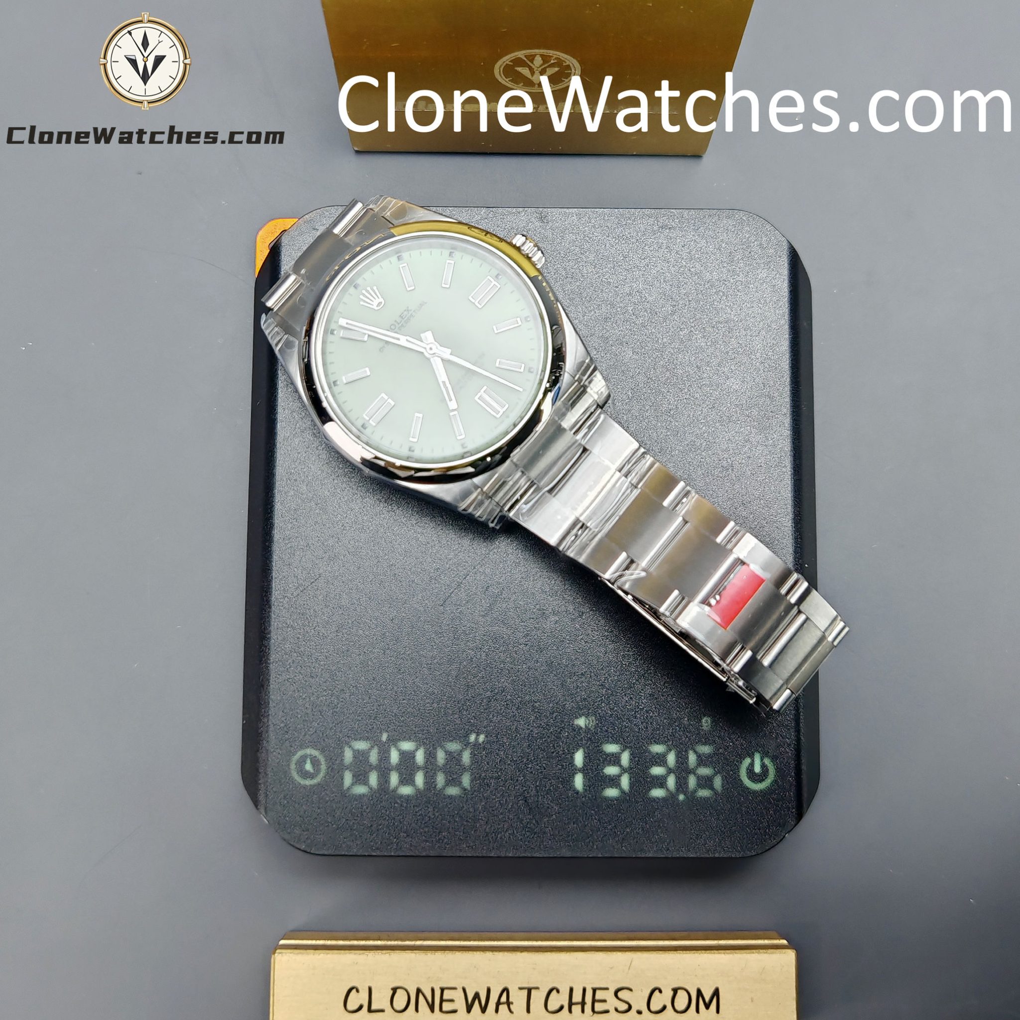 Rolex Super Clone Watches 1:1 Oyster Perpetual Olive Green Dial 41mm M134300-0006 3230 Movement