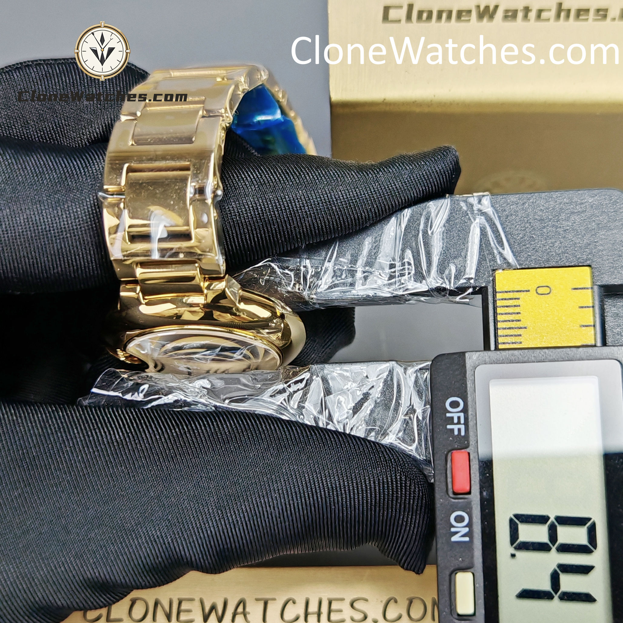 Cartier Super Clone Watches 1:1 Ballon Bleu de 18K Gold W69001Z2 Silver Dial 28mm