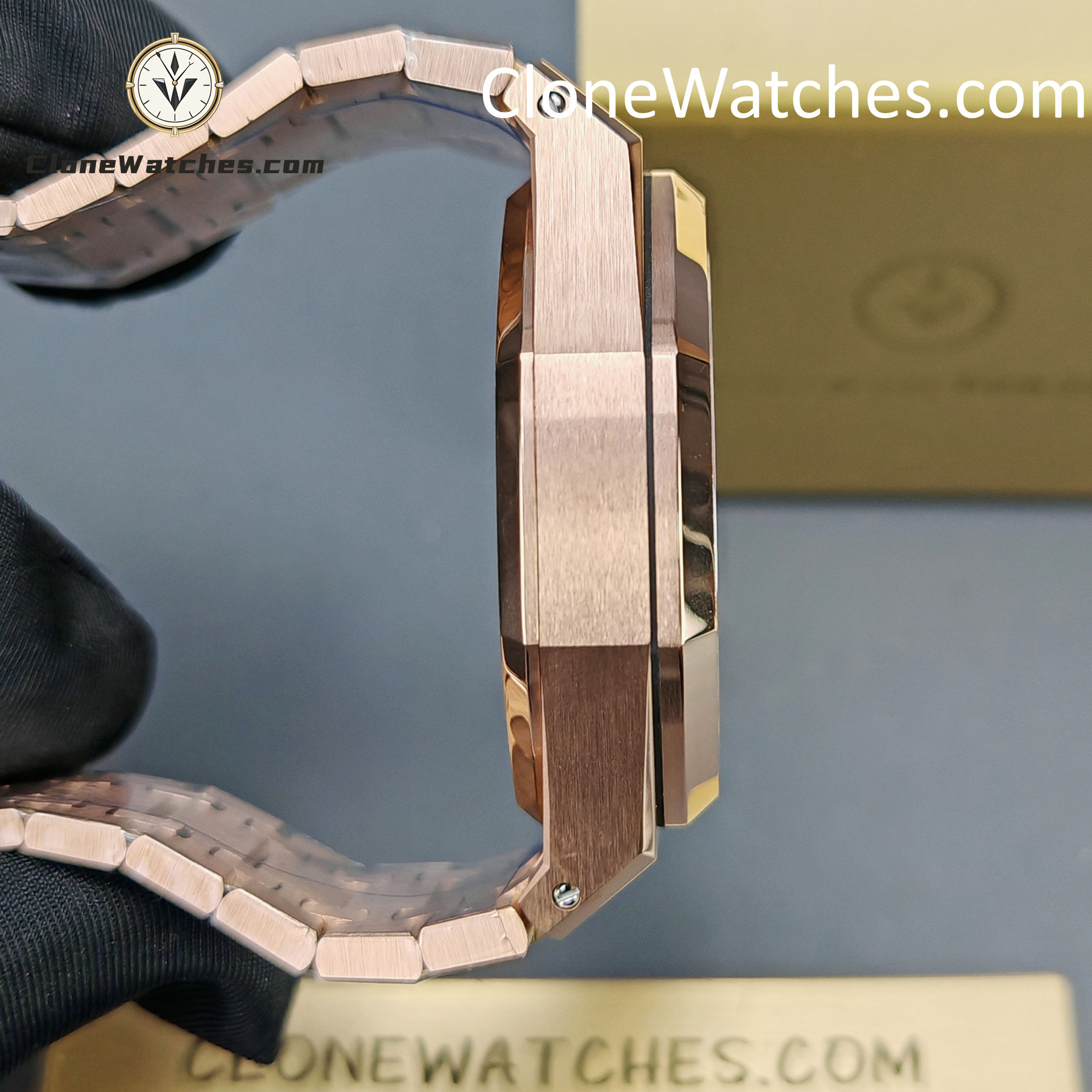 Audemars Piguet Super Clone Watches 1:1 Royal Oak Rose Gold 26240 Black Dial