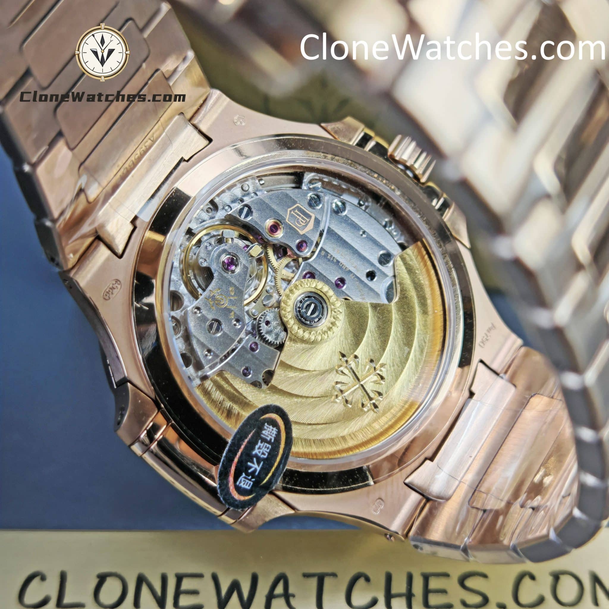 Patek Philippe Super Clone Watches 1:1 Nautilus 7118/1200R-010 35.2 mm