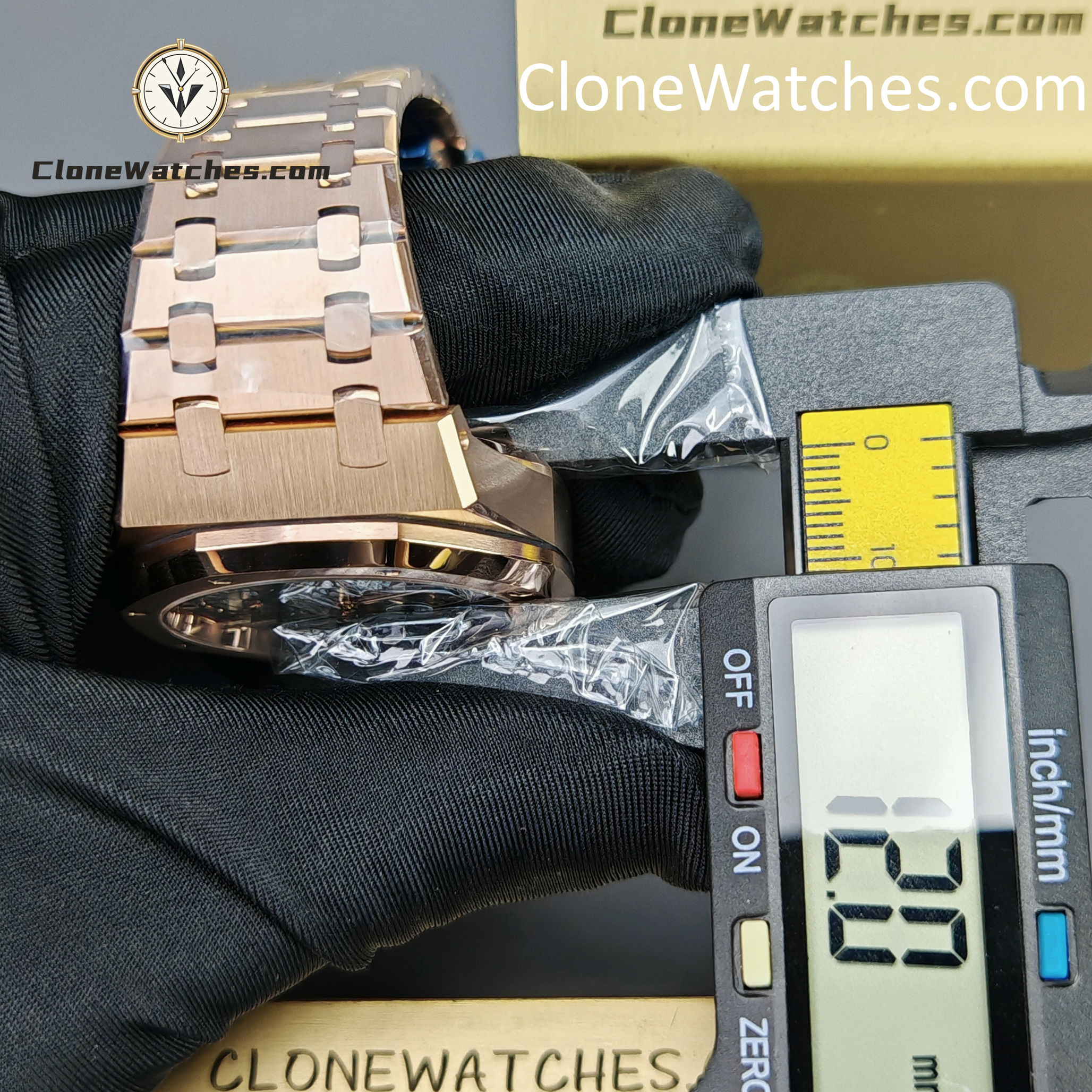 Audemars Piguet Super Clone Watches 1:1 Royal Oak Rose Gold 26240 Green Dial