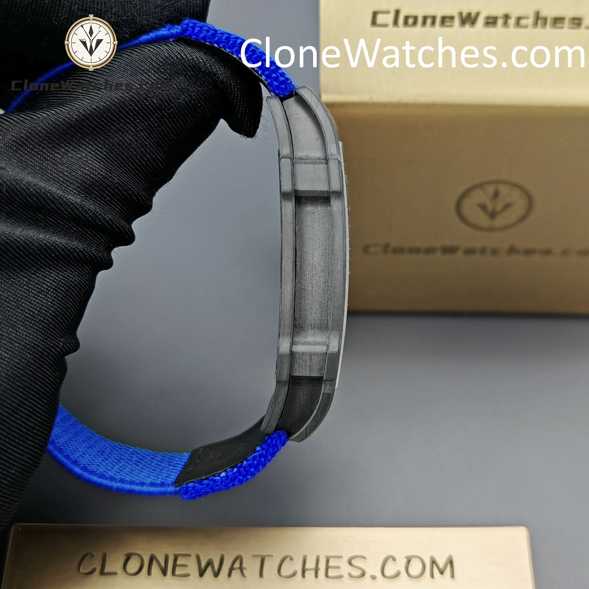 Richard Mille Super Clone Watches 1:1 RM 67 – 02 Carbon Tourbillon Blue Strap