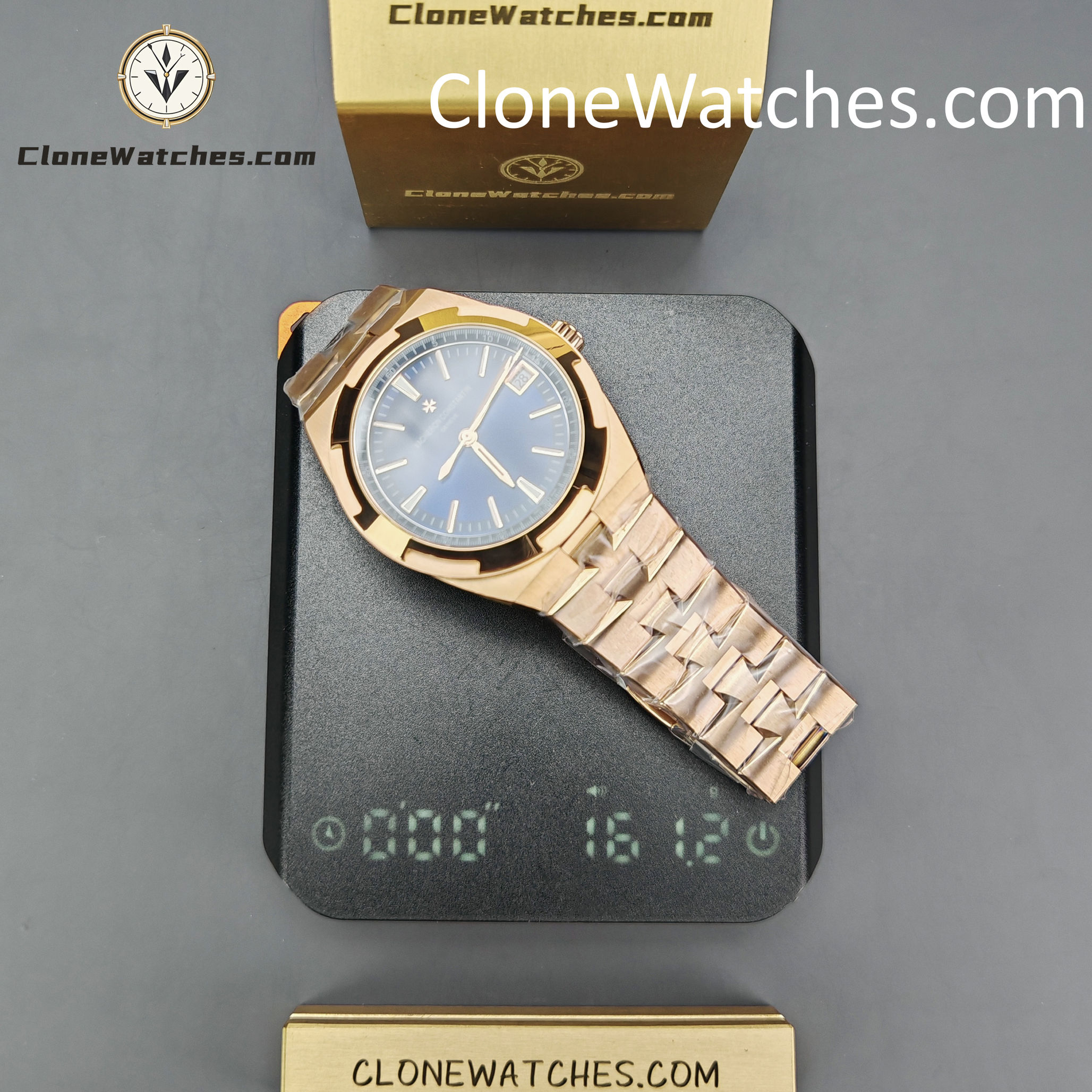 Vacheron Constantin Super Clone Watches 1:1 Overseas Rose Gold 4500V/210R-B705 Blue Dial