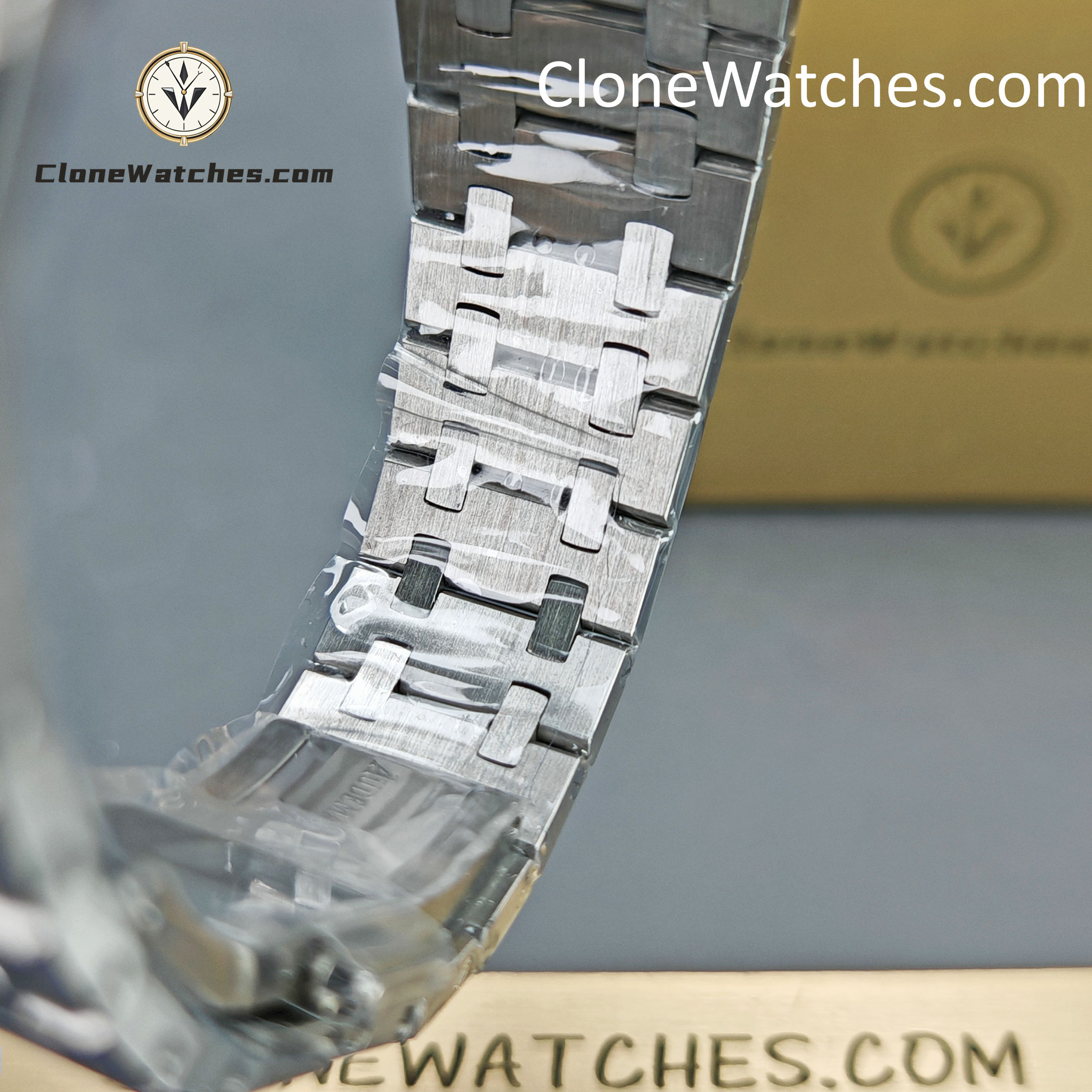 Audemars Piguet Super Clone Watches 1:1 Royal Oak Selfwinding 77350ST 34mm