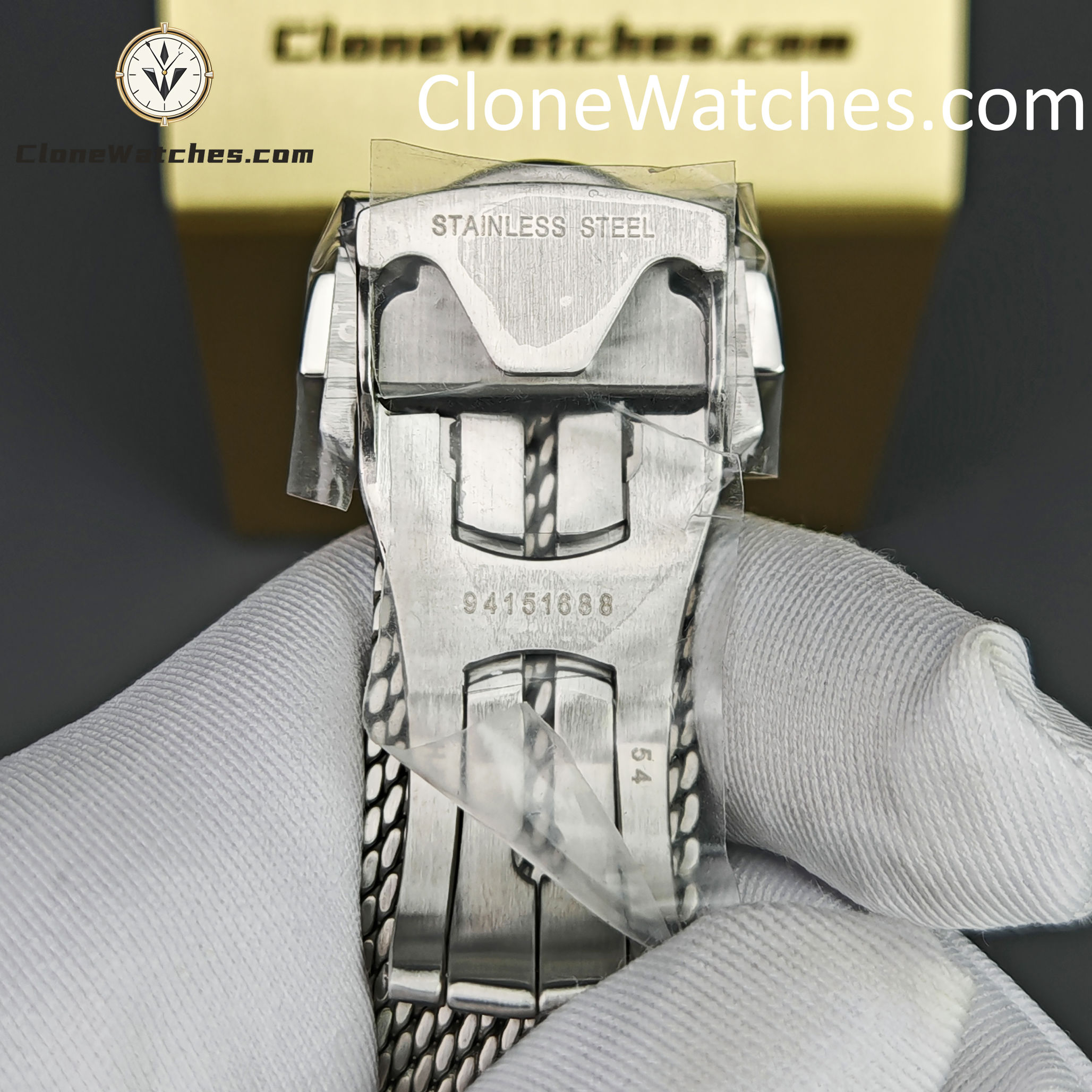 OMEGA Super Clone Watches 1:1 Seamaster Diver 300M James Bond 60th anniversary 210.30.42.20.03.002 42mm