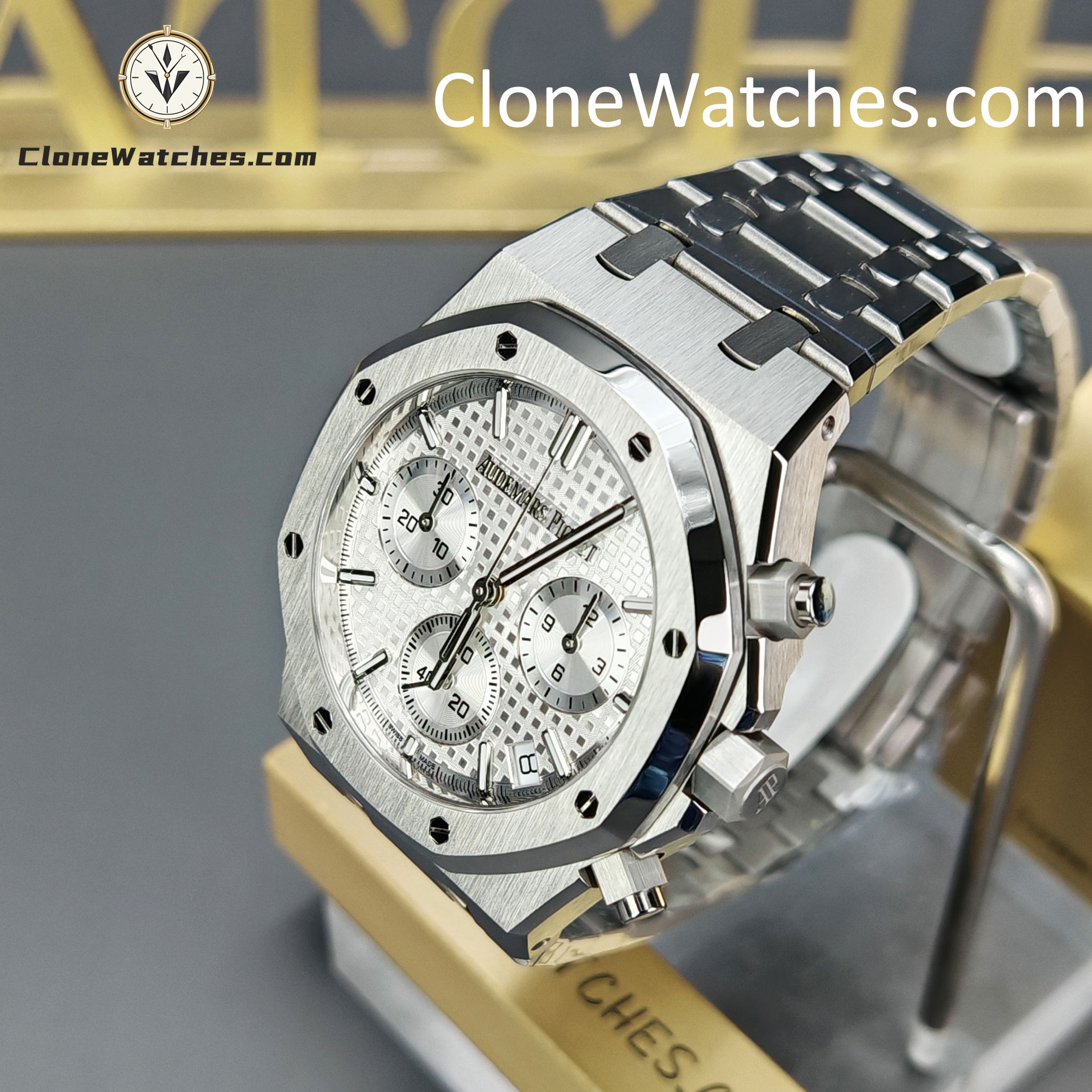 Audemars Piguet Super Clone Watches 1:1 Royal Oak White Dial 26240 Selfwinding Chronograph