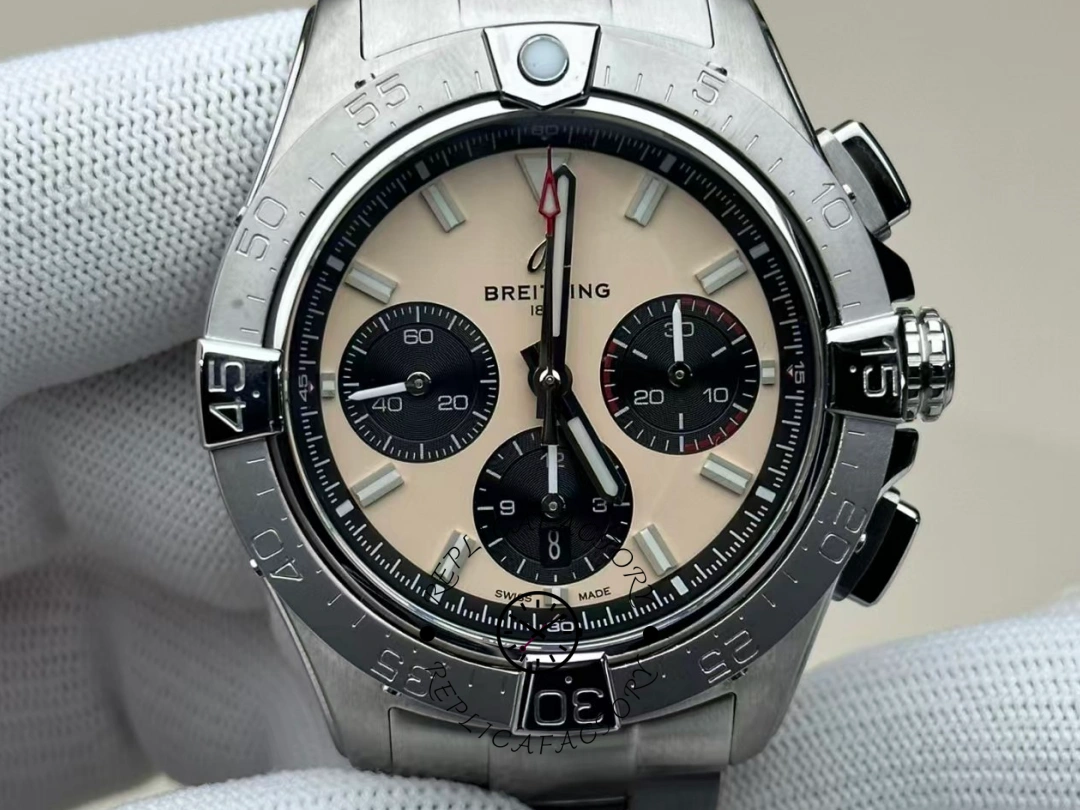 Replica Breitling Avenger B01 Chronograph Auto 44mm Beige Dial Watch AB0147101A1A1