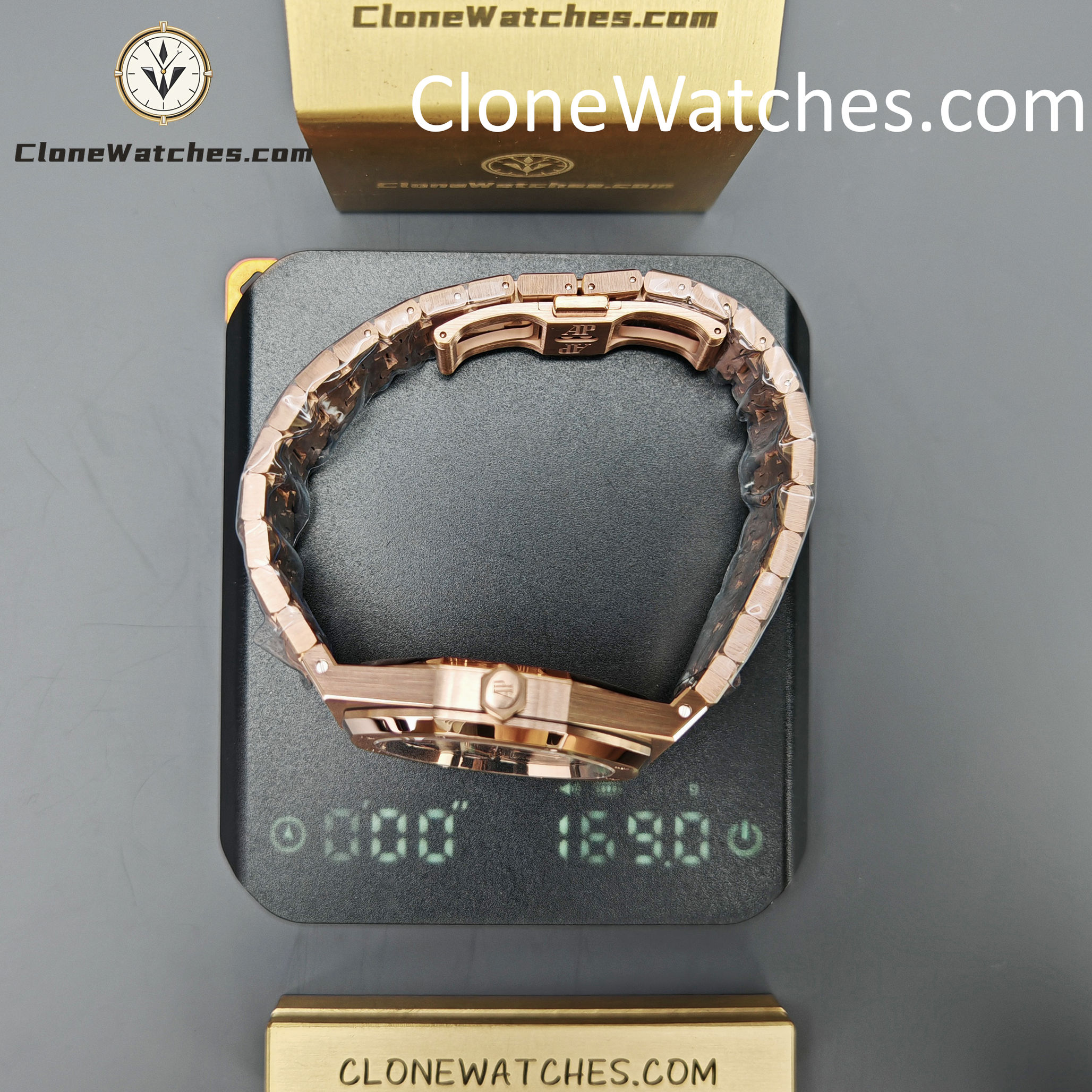 Audemars Piguet Super Clone Watches 1:1 Royal Oak Rose Gold 15400 Black Dial