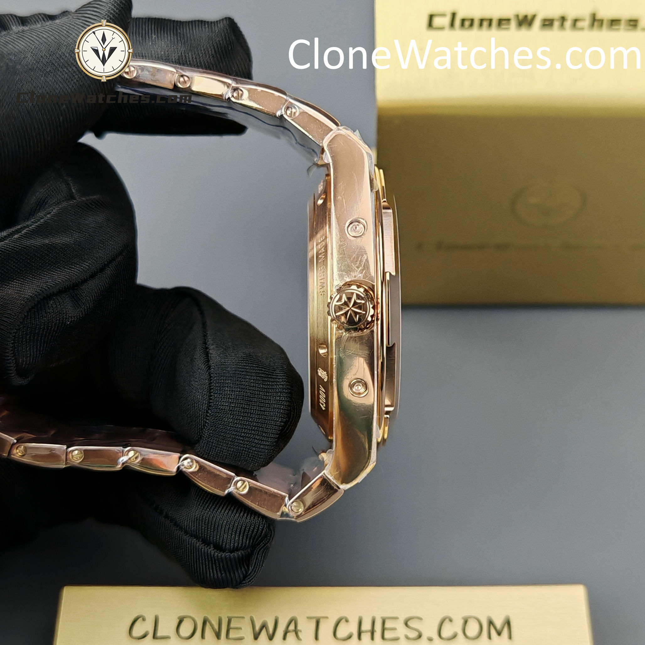 Vacheron Constantin Super Clone Watches 1:1 Overseas perpetual calendar Rose Gold 4300V/220R-B064
