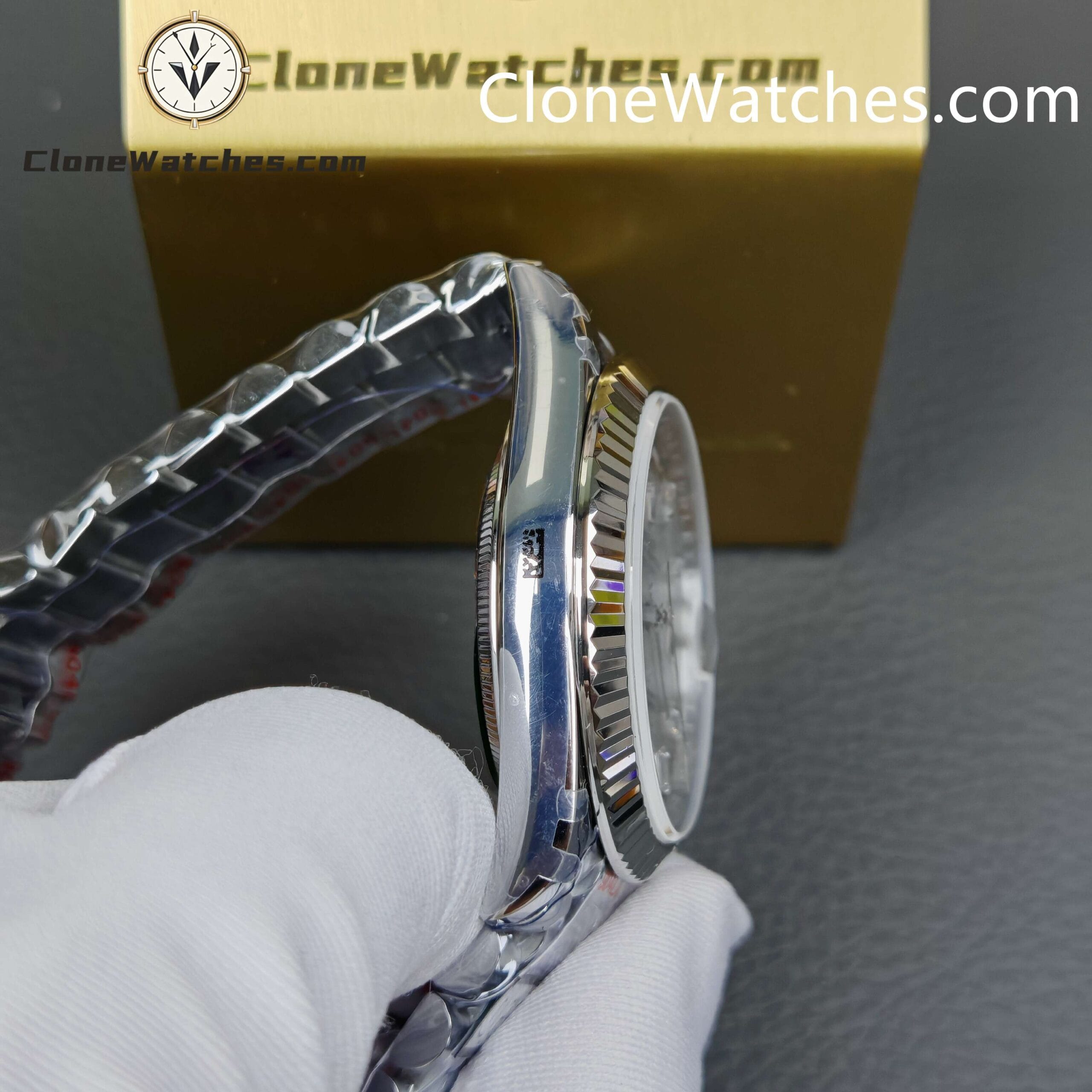 Rolex Super Clone Watches 1:1 Day Date White Dial 40mm m228239-0055 3255 Movement