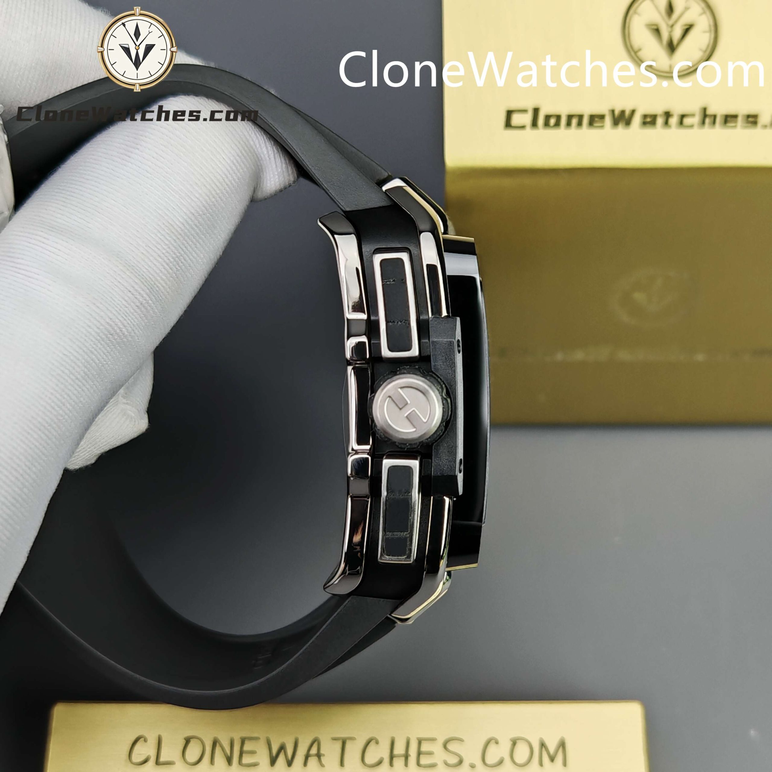 Hublot Super Clone Watches 1:1 Square Bang Unico Titanium Ceramic 42MM 821.NM.0170.RX