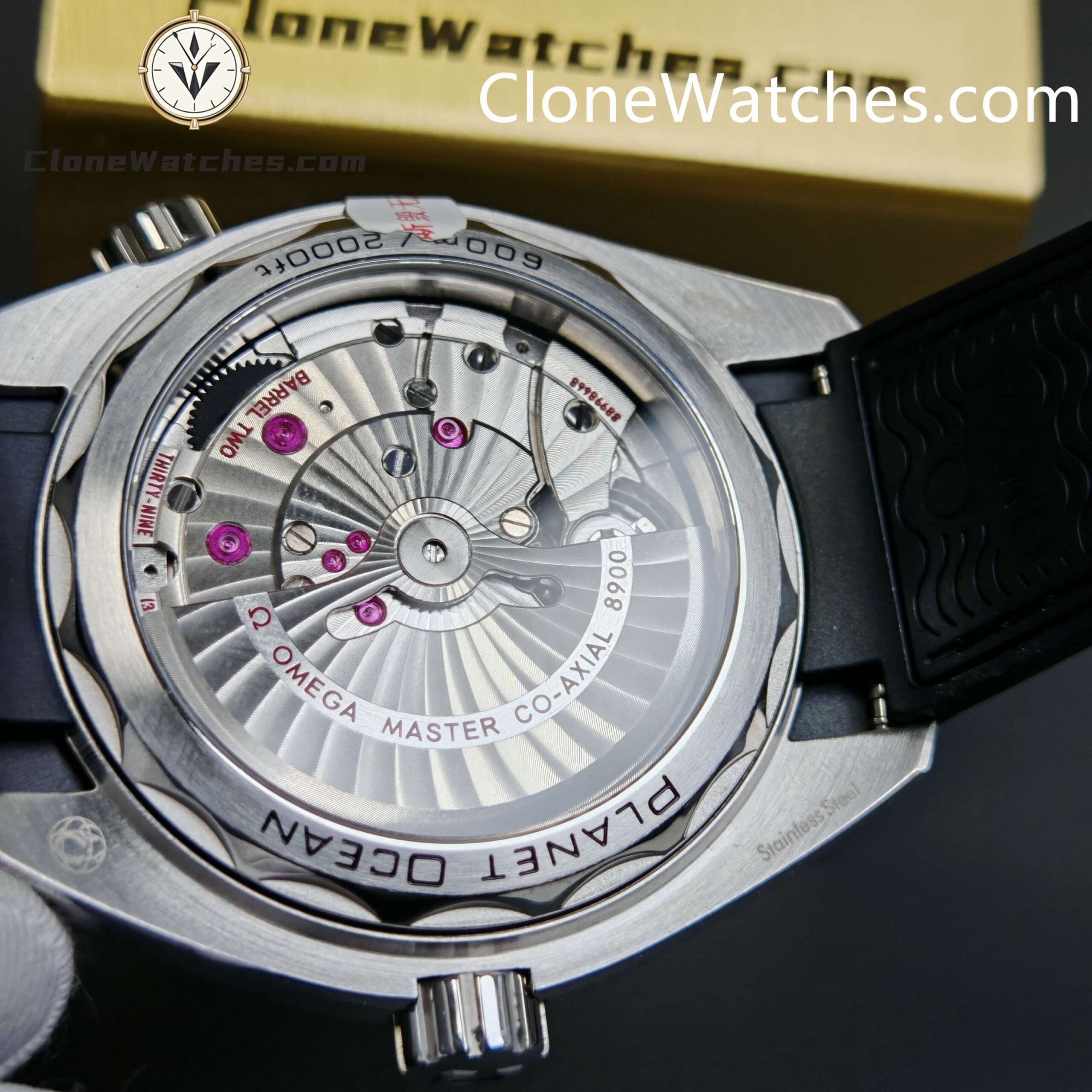 OMEGA Super Clone Watches 1:1 Seamaster Planet Ocean 600m 215.33.44.21.01.001 43.5mm