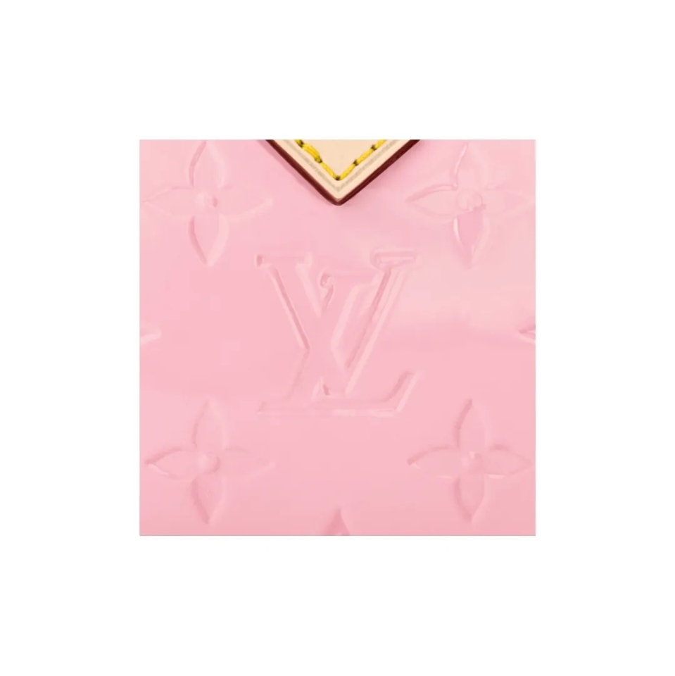 LOUIS VUITTION Speedy Nano， Lacquer leather, embossed