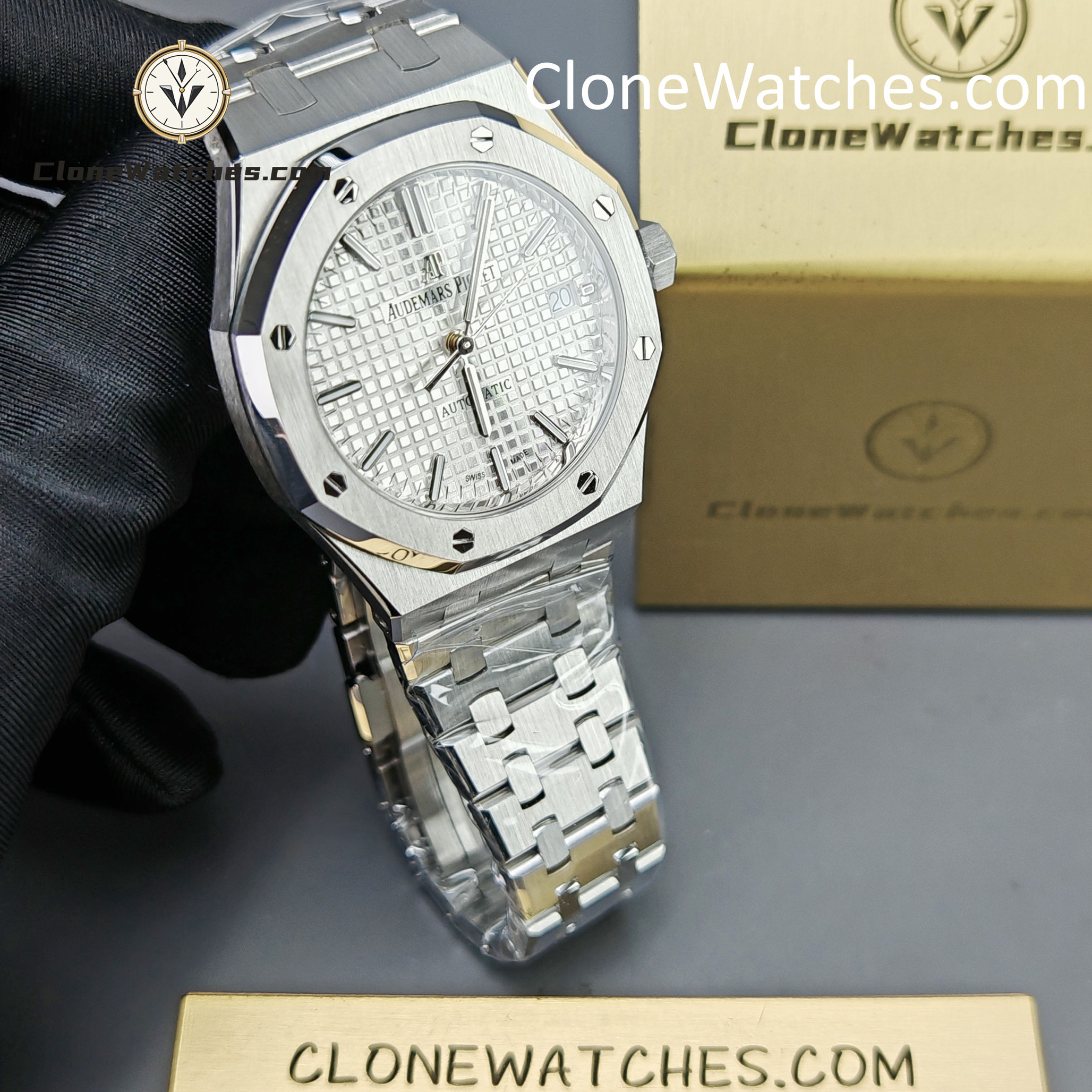 Audemars Piguet Super Clone Watches 1:1 Royal Oak 15450 White Dial 37MM