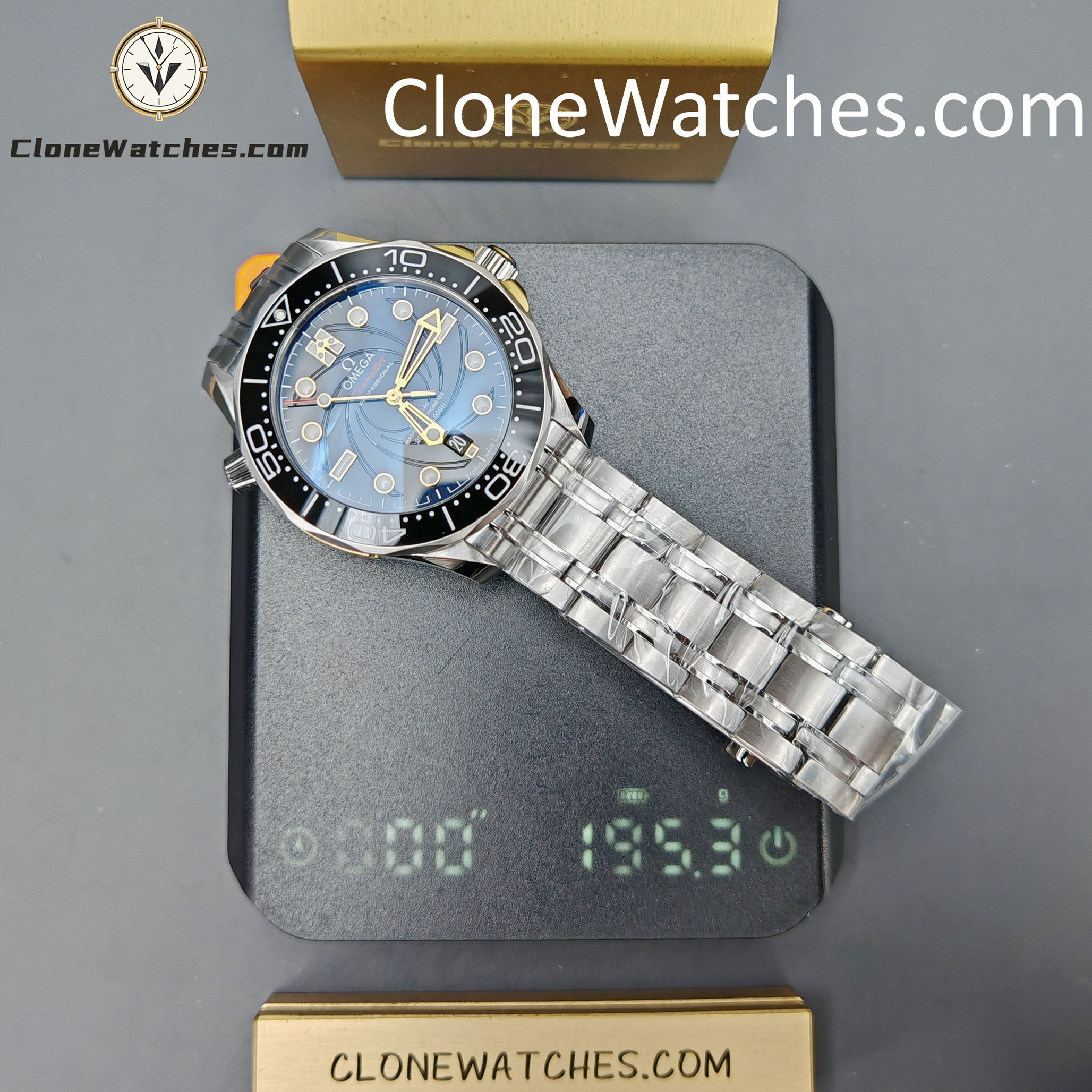 OMEGA Super Clone Watches 1:1 Seamaster Diver 300M 210.22.42.20.01.003 42mm