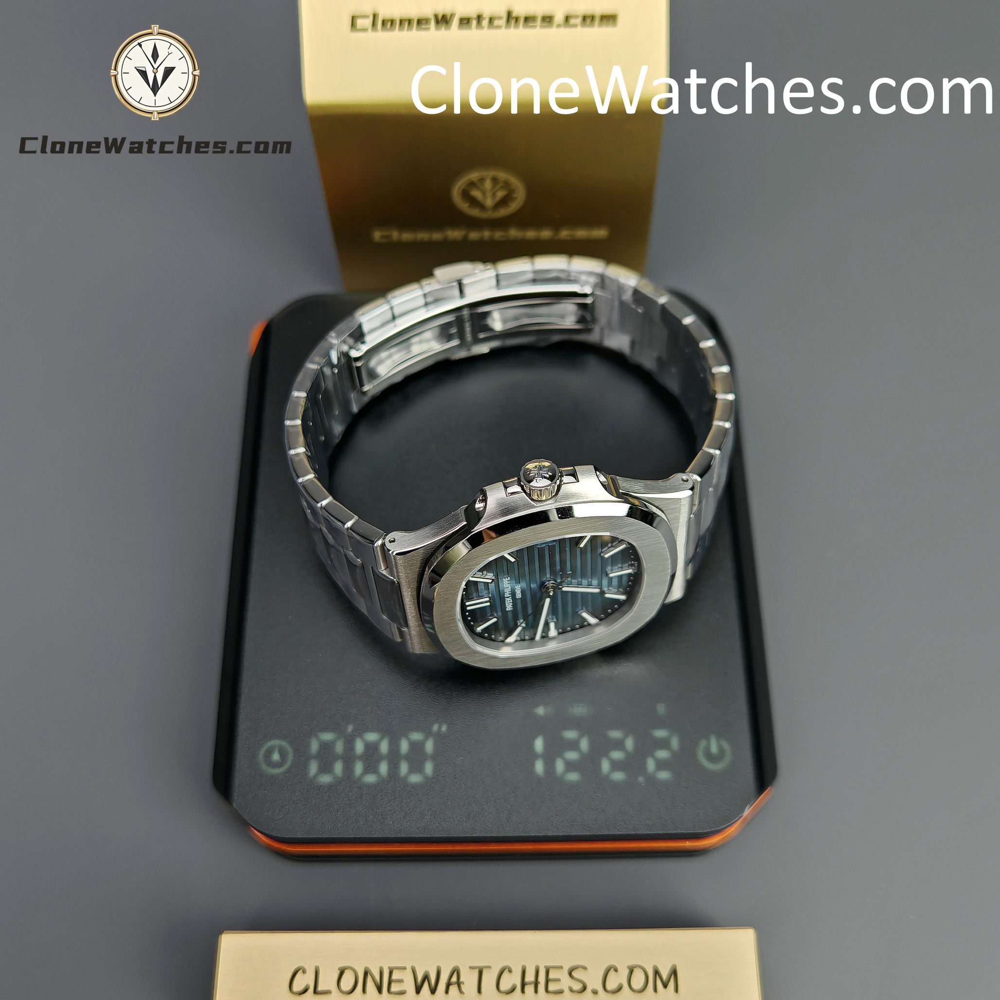 Patek Philippe Super Clone Watches 1:1 5711 Nautilus Dark blue Dial