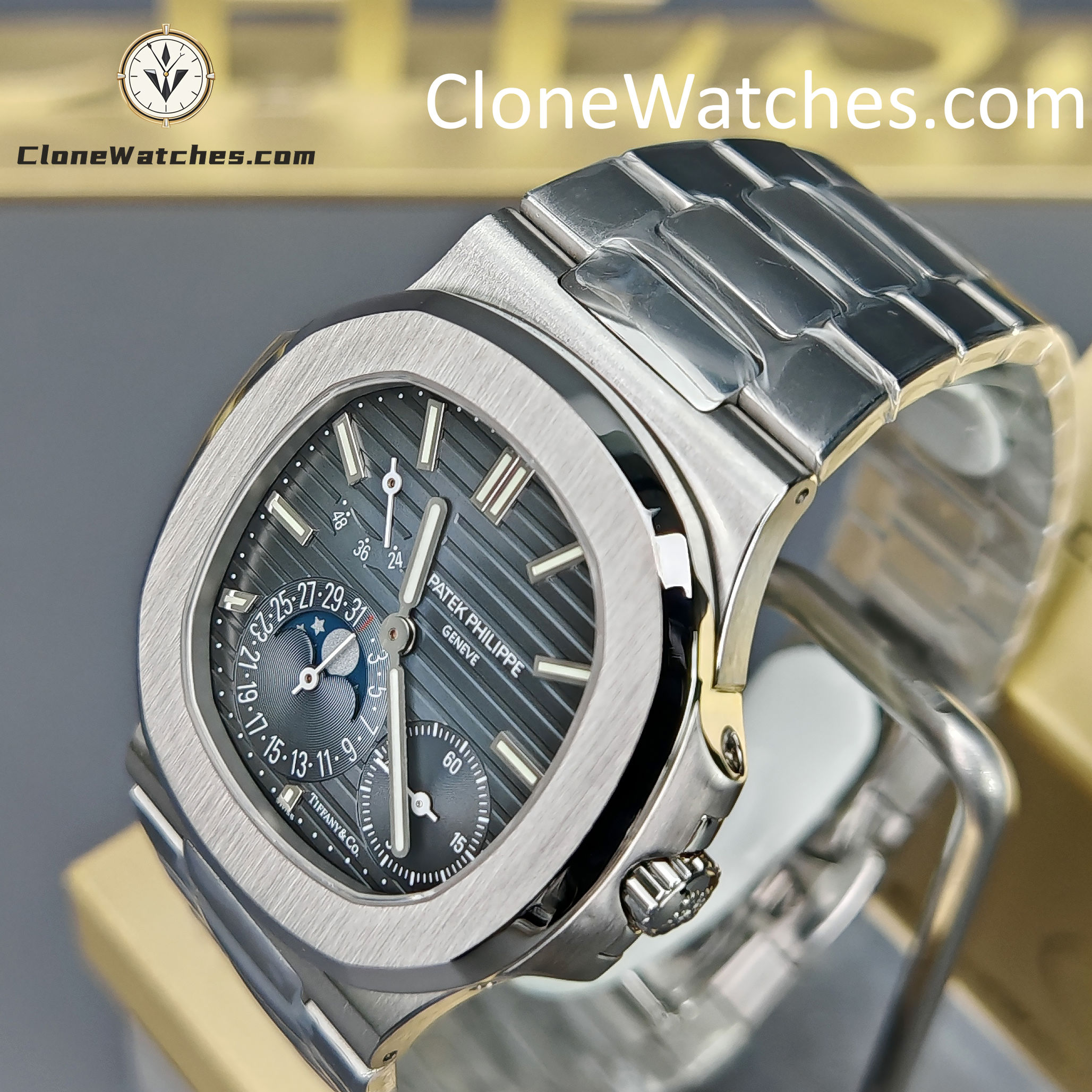 Patek Philippe Super Clone Watches 1:1 Nautilus Moon Phase 5712 Tiffany & Co Blue Dial New Clasp