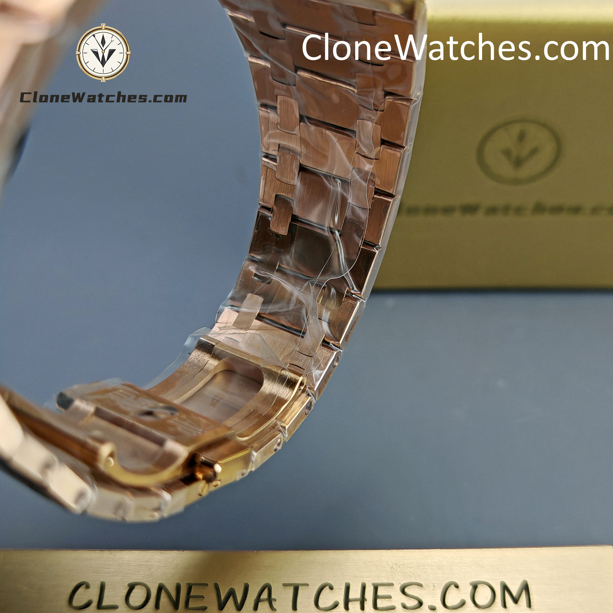 Audemars Piguet Super Clone Watches 1:1 Royal Oak”Jumbo” Extra-Thin “50th Anniversary” 16202 Smoked Grey Dial 39MM