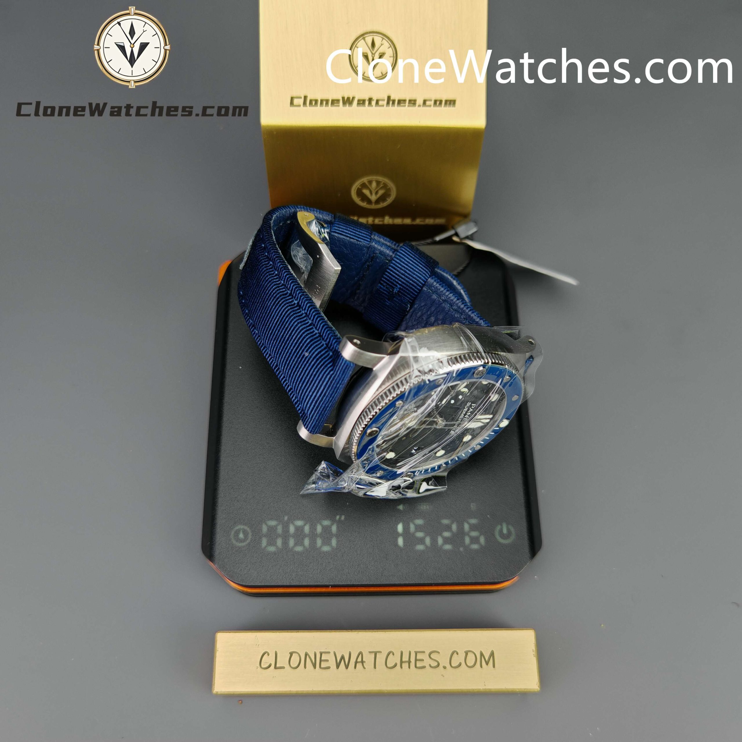 Panerai Super Clone Watches 1:1 Submersible QuarantaQuattro Blu Profondo PAM01289