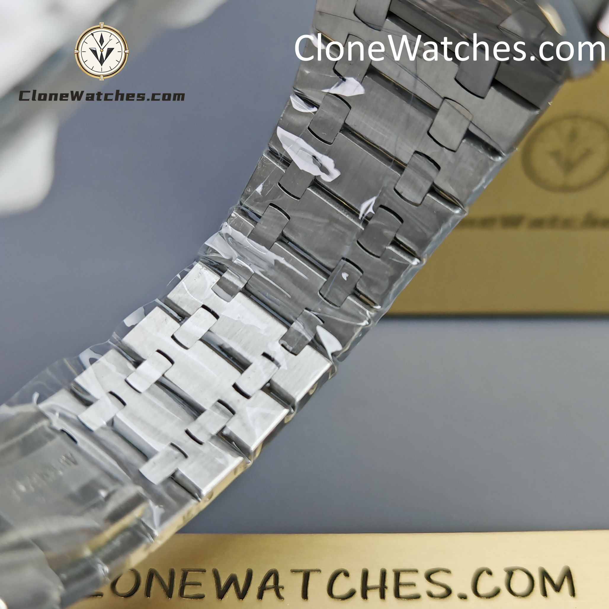 Audemars Piguet Super Clone Watches 1:1 Royal Oak 15500 White Dial