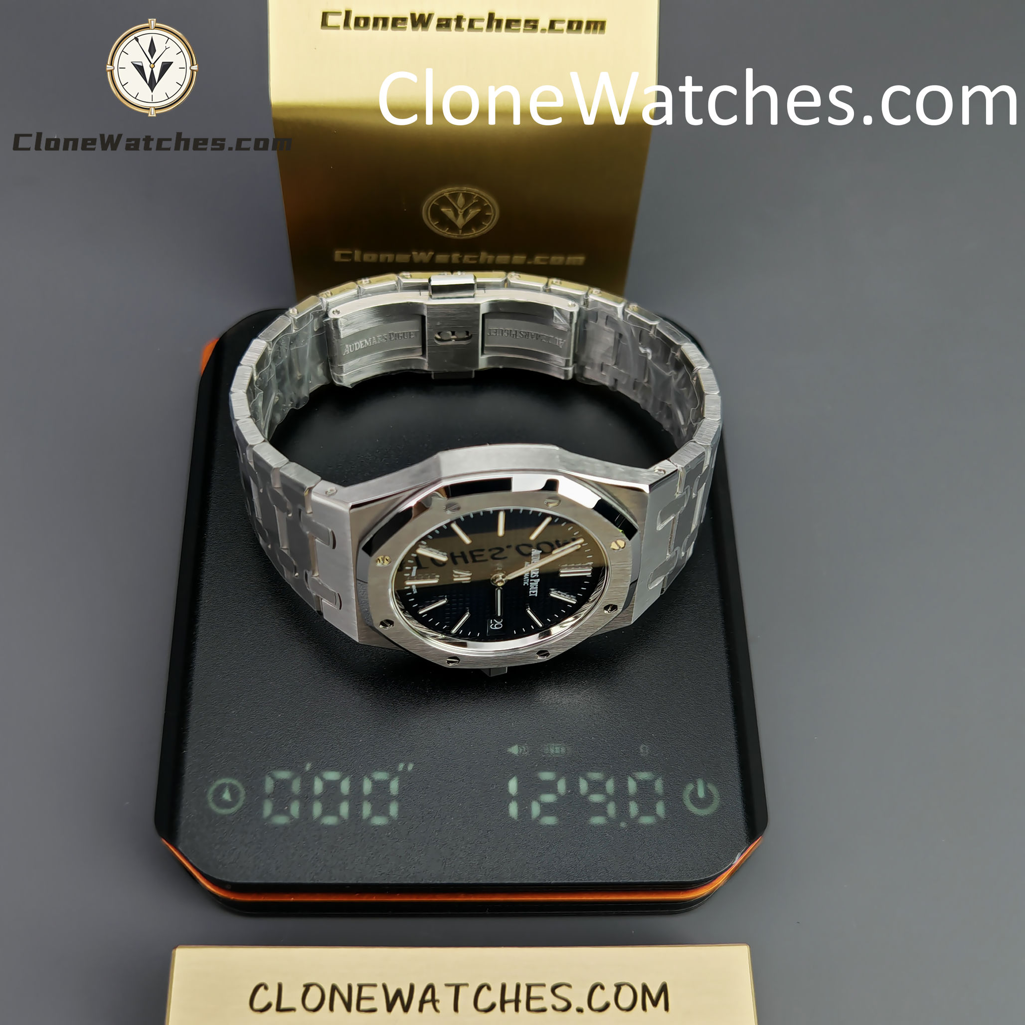 Audemars Piguet Super Clone Watches 1:1 Royal Oak “Jumbo” Extra-Thin 15202ST 39MM