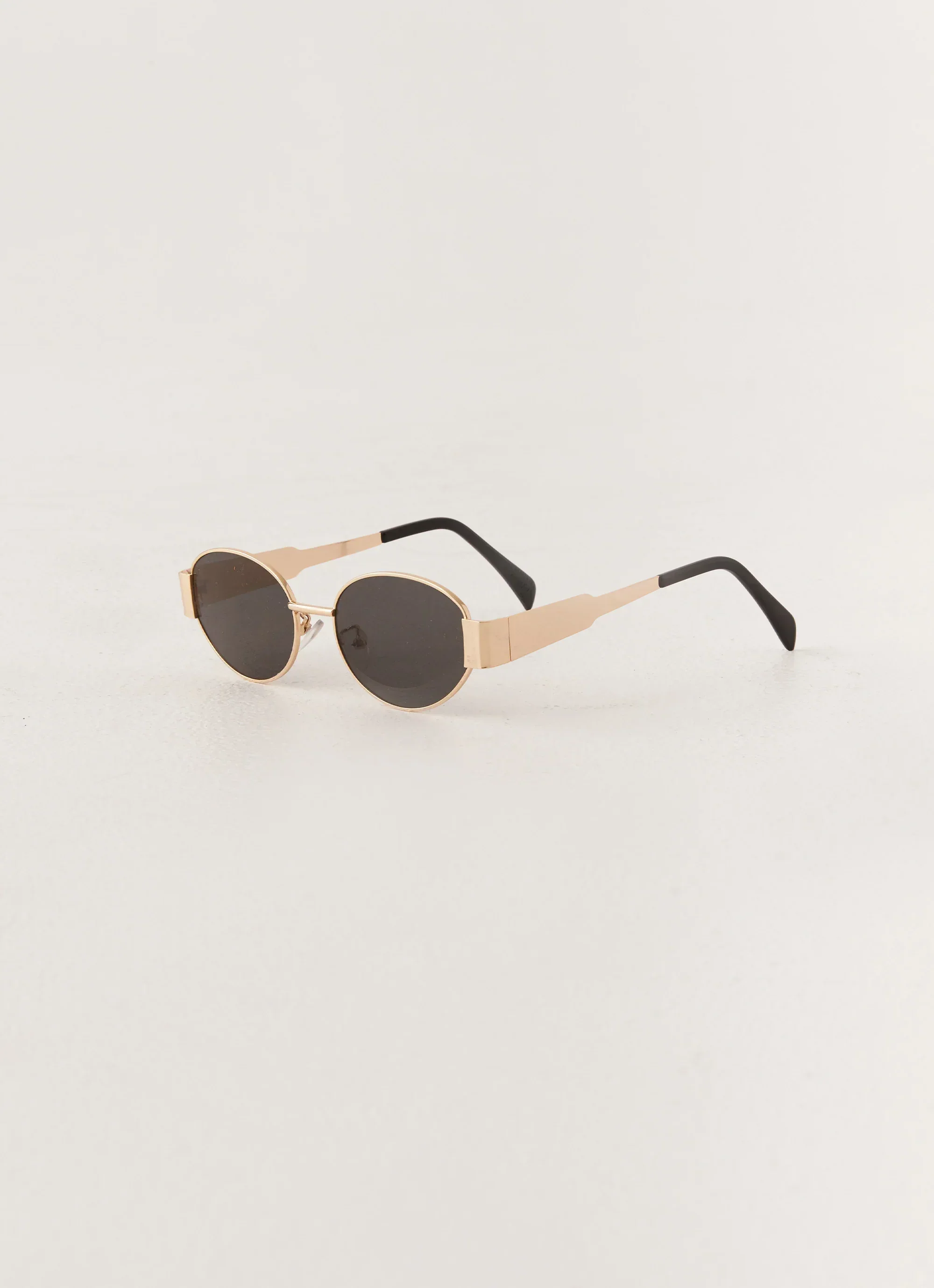 Nicole Sunglasses - Black