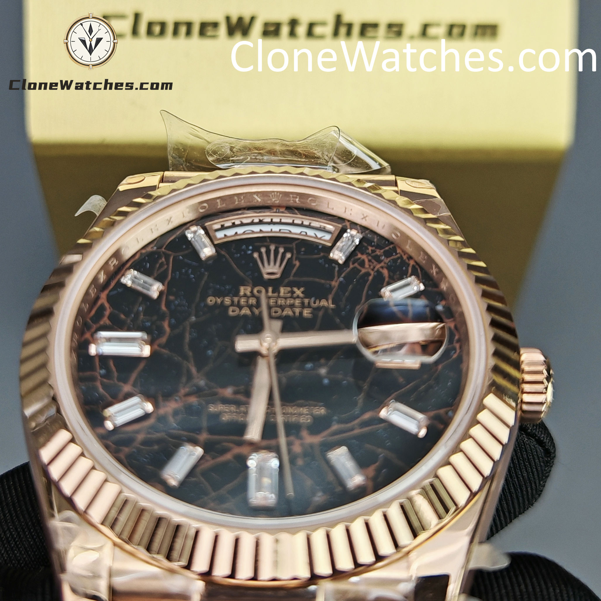 Rolex Super Clone Watches 1:1 Day Date 18K Rose Gold Black Diamond Dial 40mm m228235-0045 3255 Movement