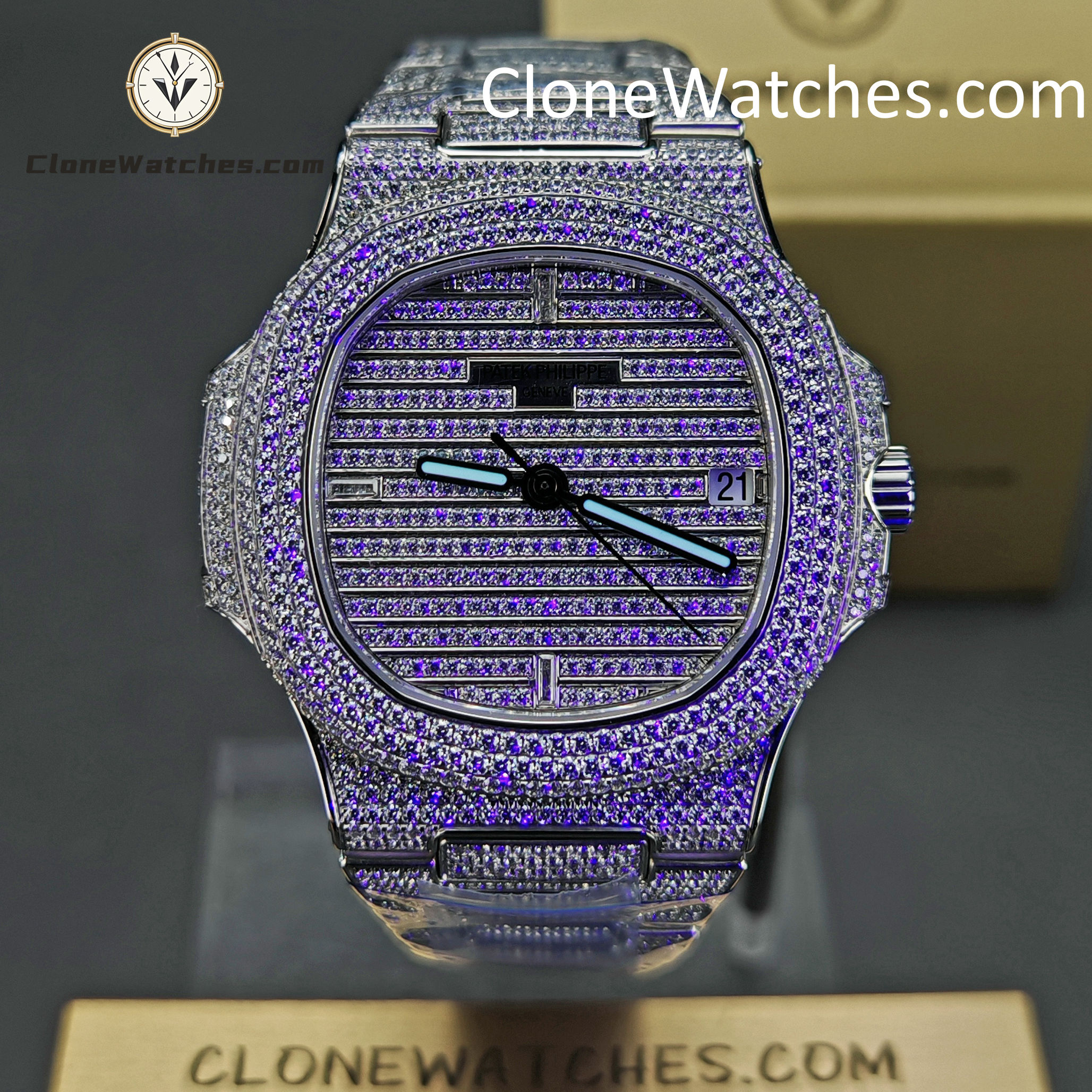 Patek Philippe Super Clone Watches 1:1 Nautilus 5719/10G Diamond