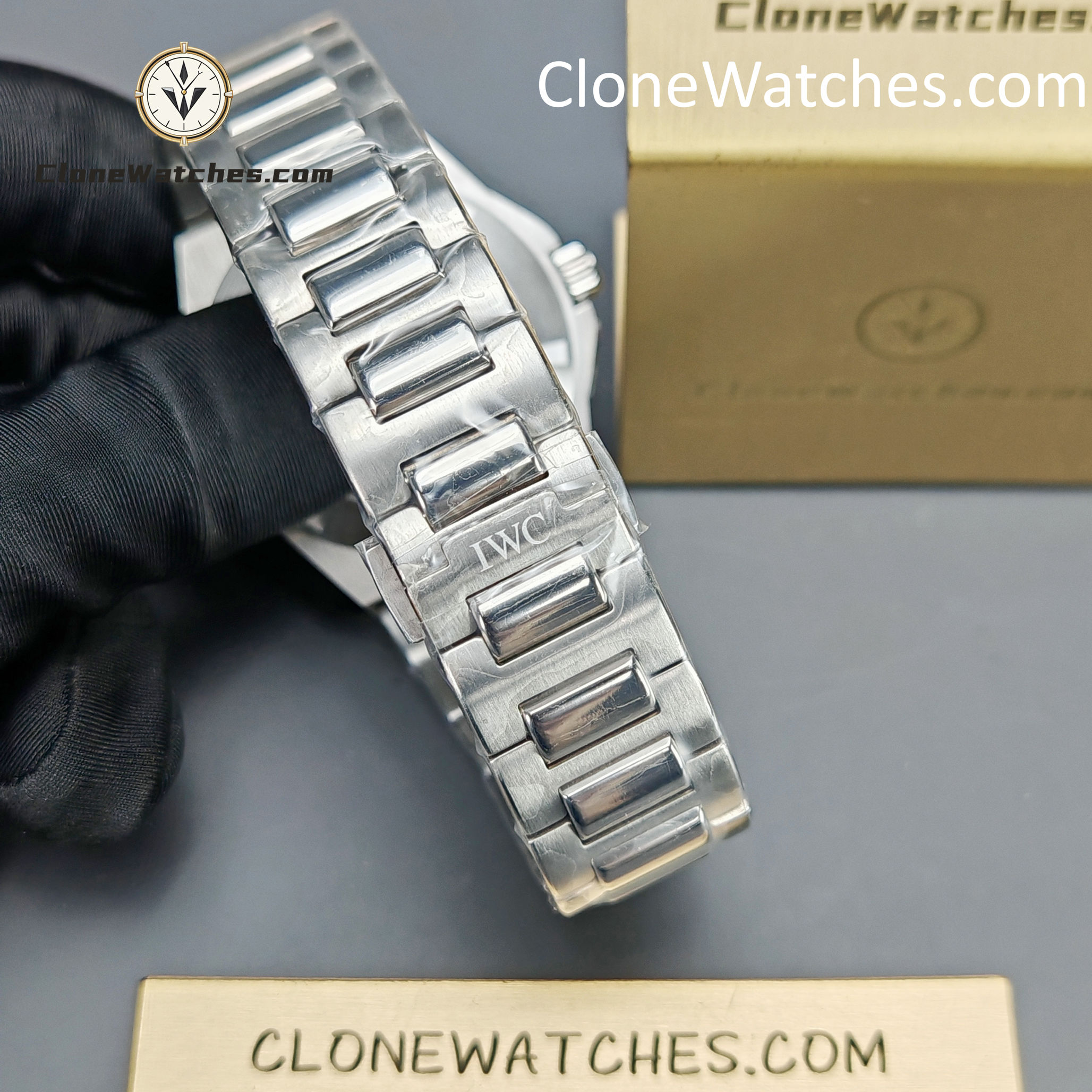 IWC Super Clone Watches 1:1 IW328903 Ingenieur Automatic 40 Aqua Dial